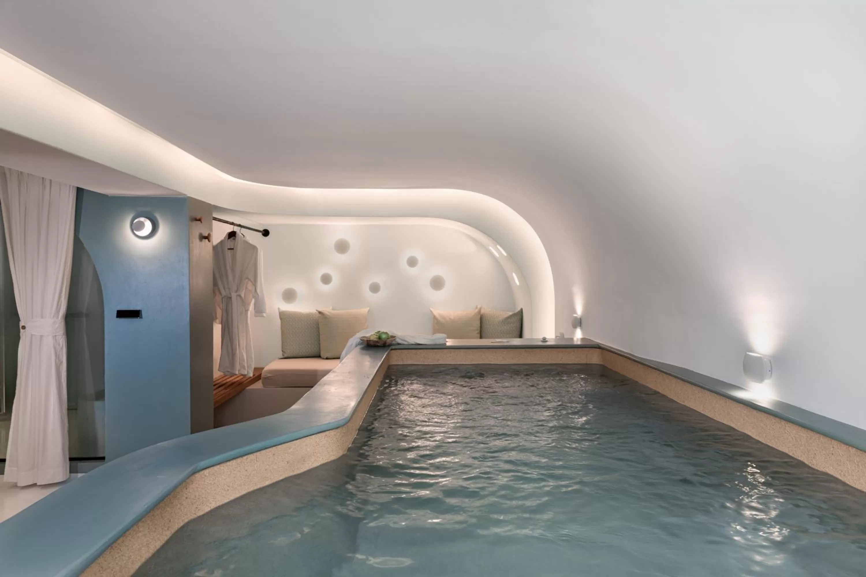 Swimming pool in Argo Boutique Hotel