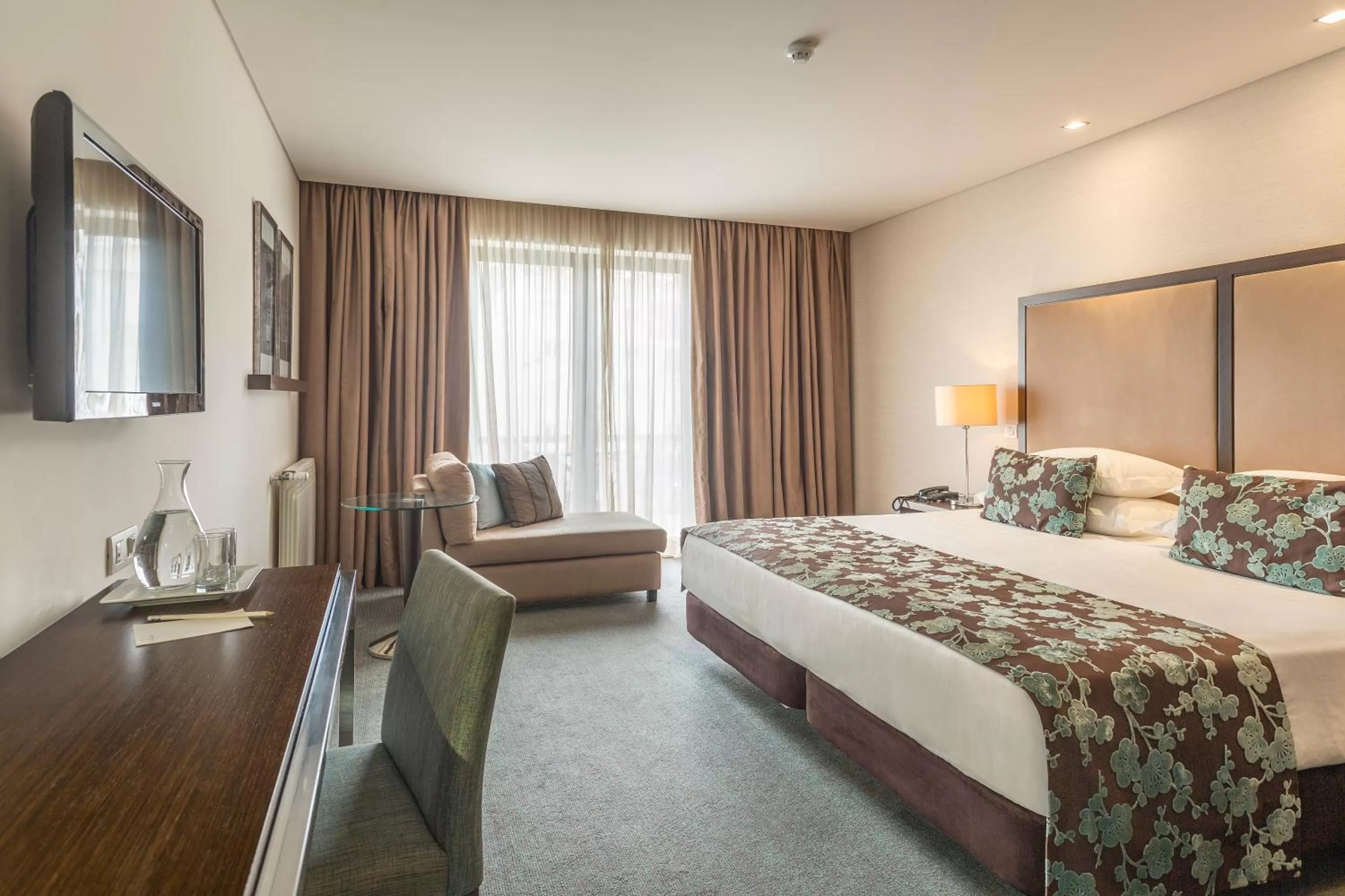 Family Room (2 Adults + 2 Children up to 9 years old) in Hotel Dom Goncalo & Spa