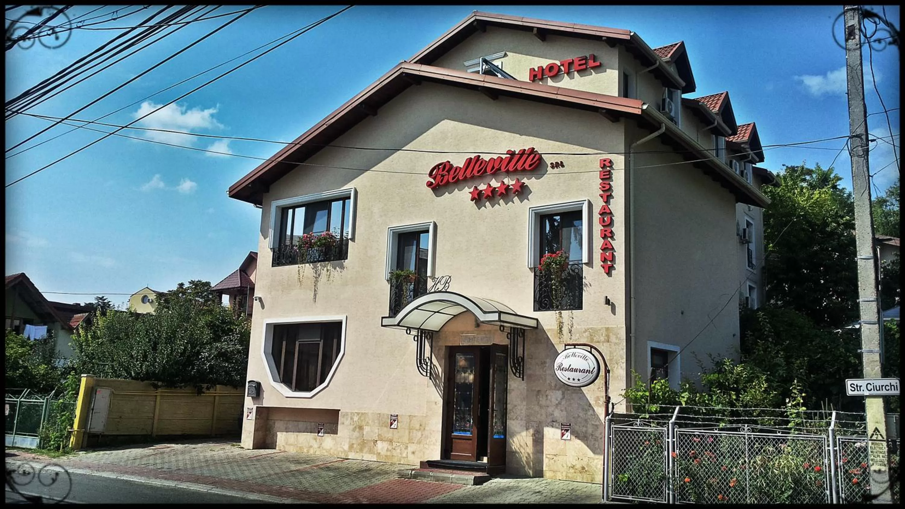 Property building in Hotel Belleville