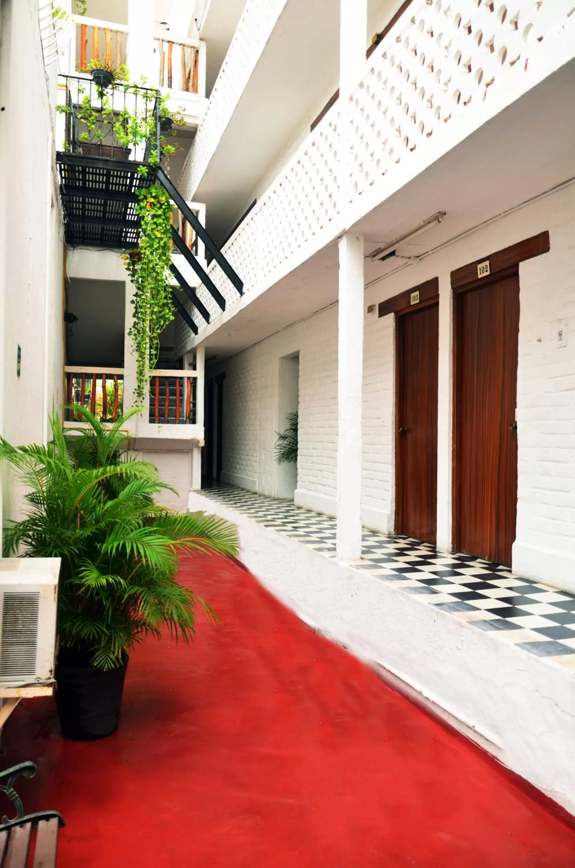 Facade/entrance in Hotel Hacienda de Vallarta Centro