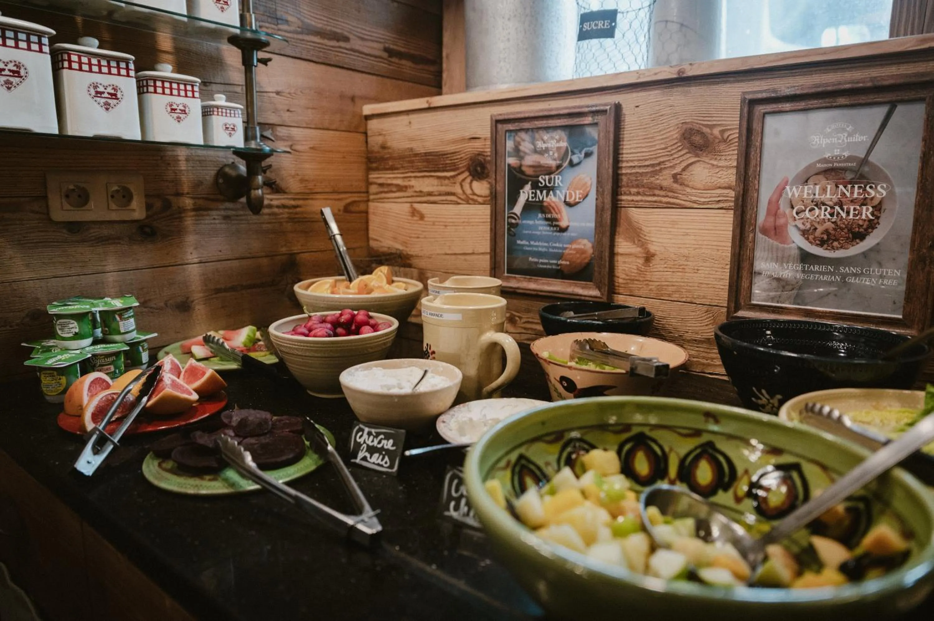 Breakfast in Hôtel Alpen Ruitor