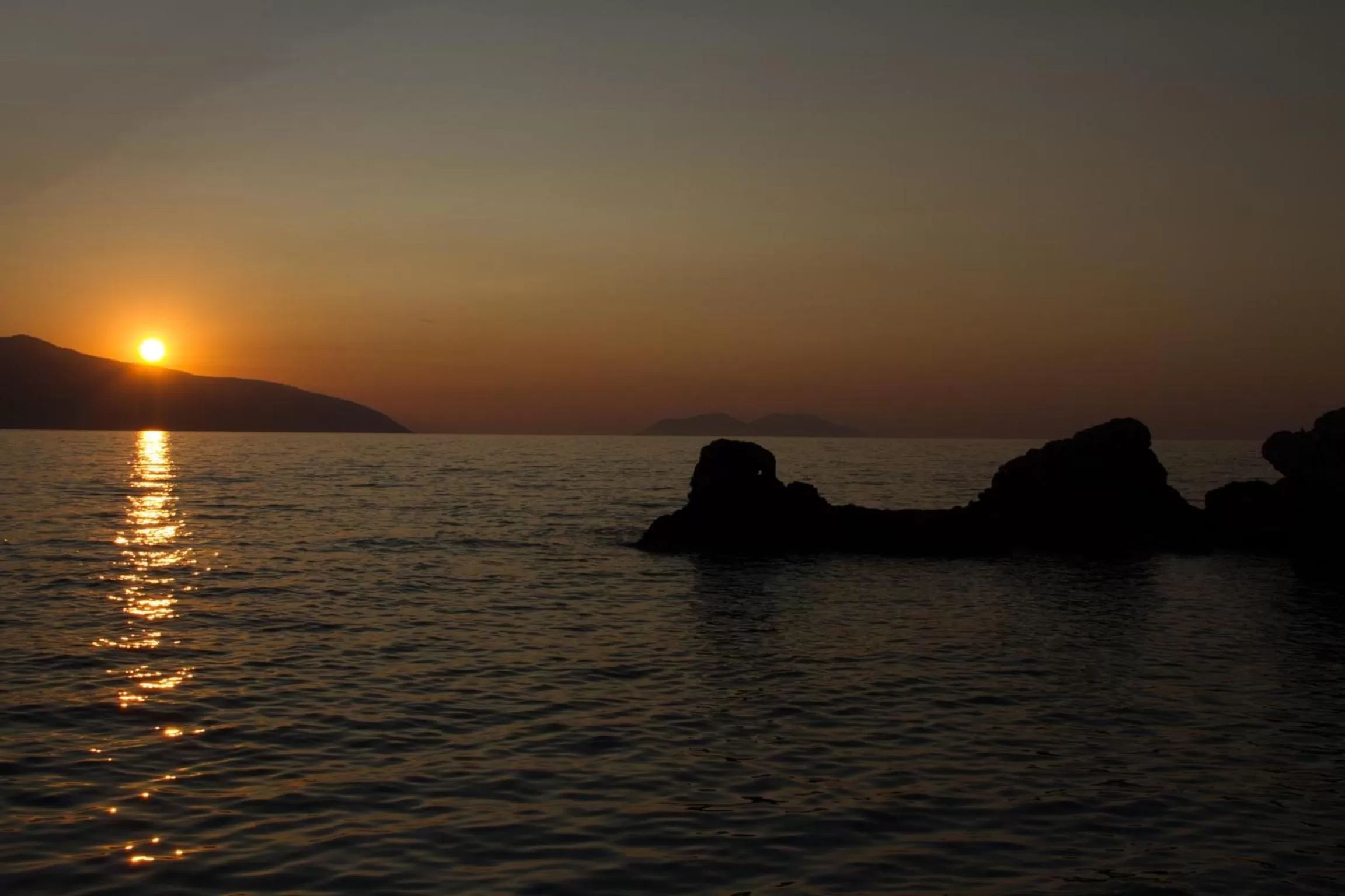 Sunrise/Sunset in Vila Rahmi & Veli Dervishaj