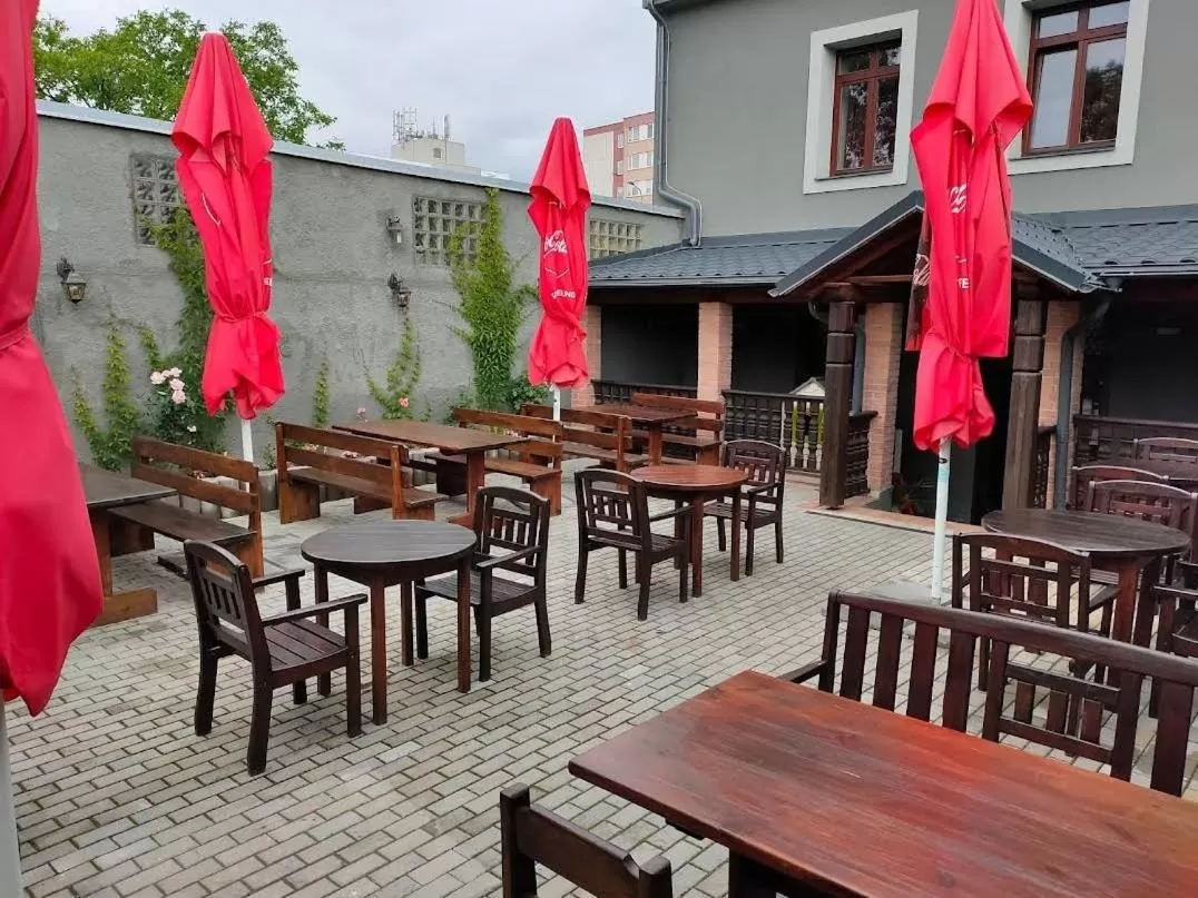 Sun-House Pension - ParkingFree Limited spaces-