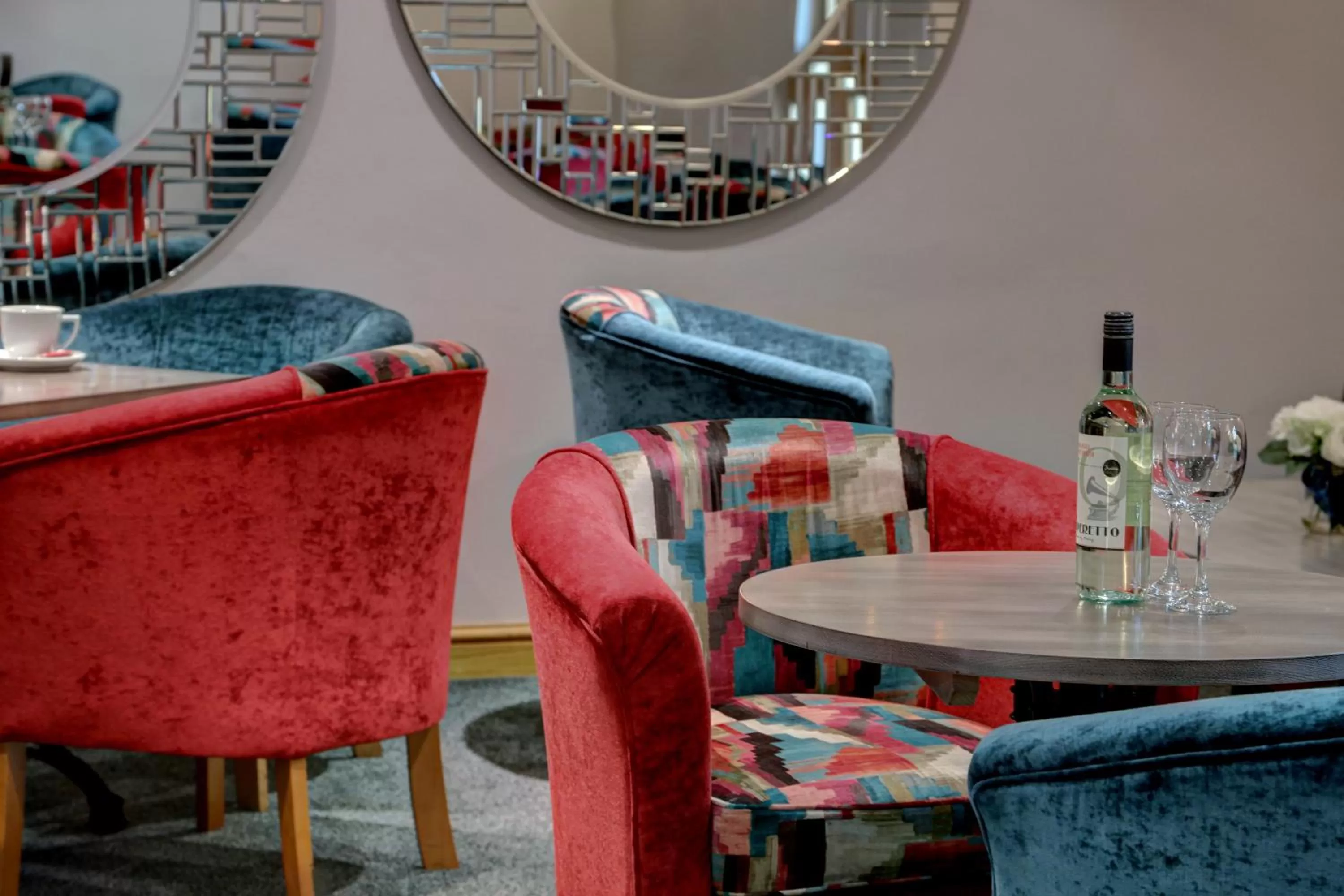 Lounge or bar in Best Western Plus Bentley Hotel