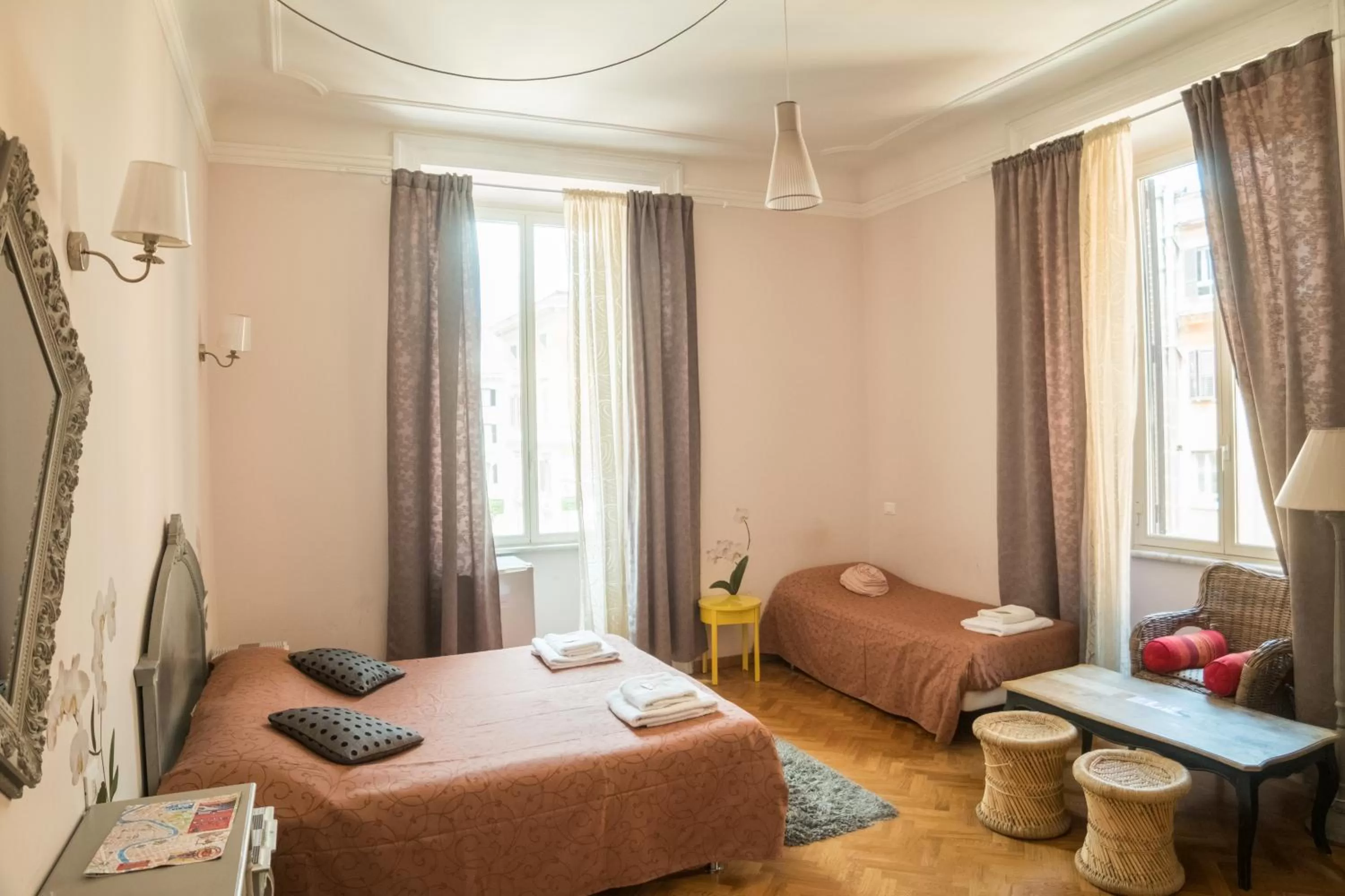 Bed in Sesto Suites Central