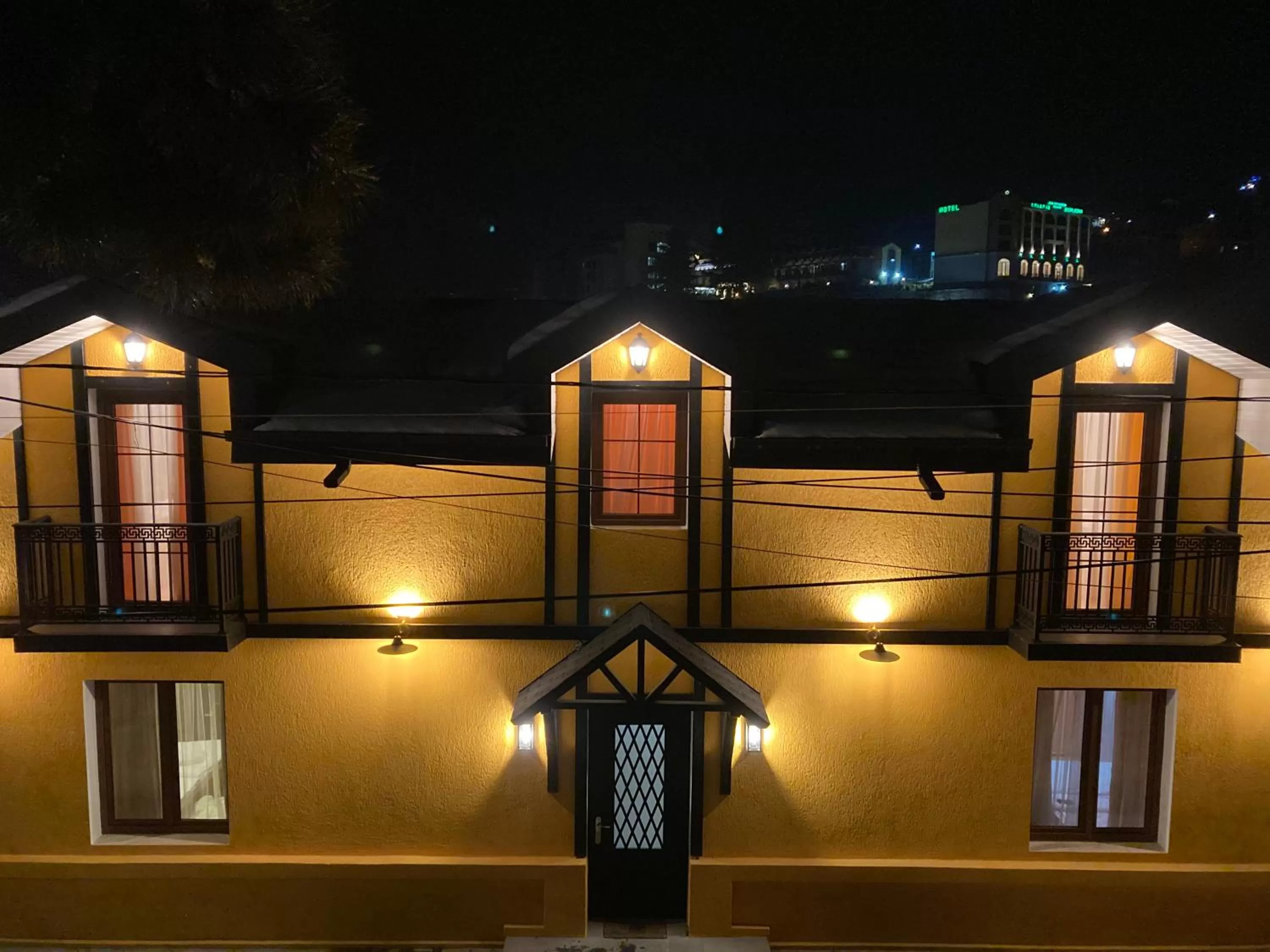 Borjomi Yellow Hotel