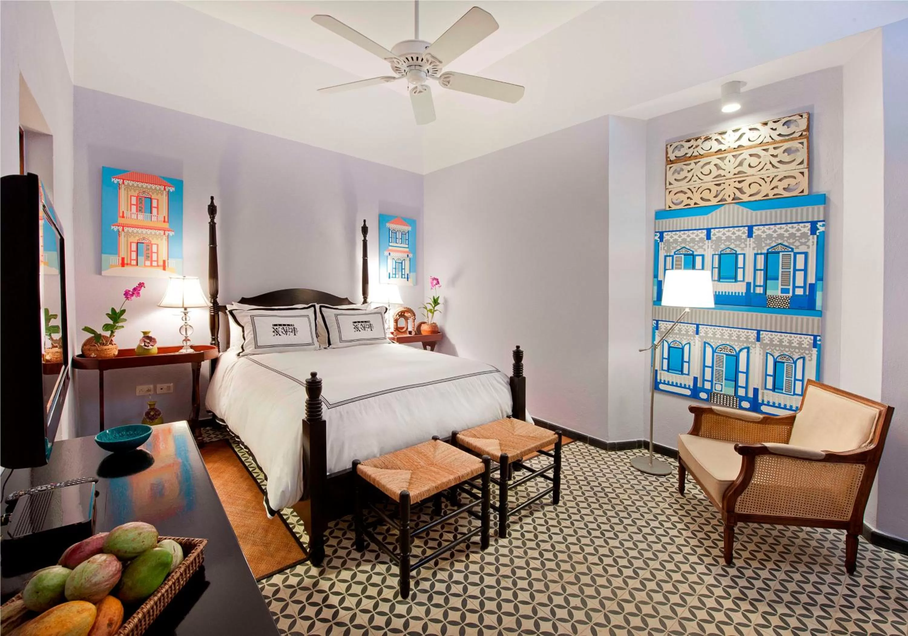 TV and multimedia, Bed in Casas del XVI