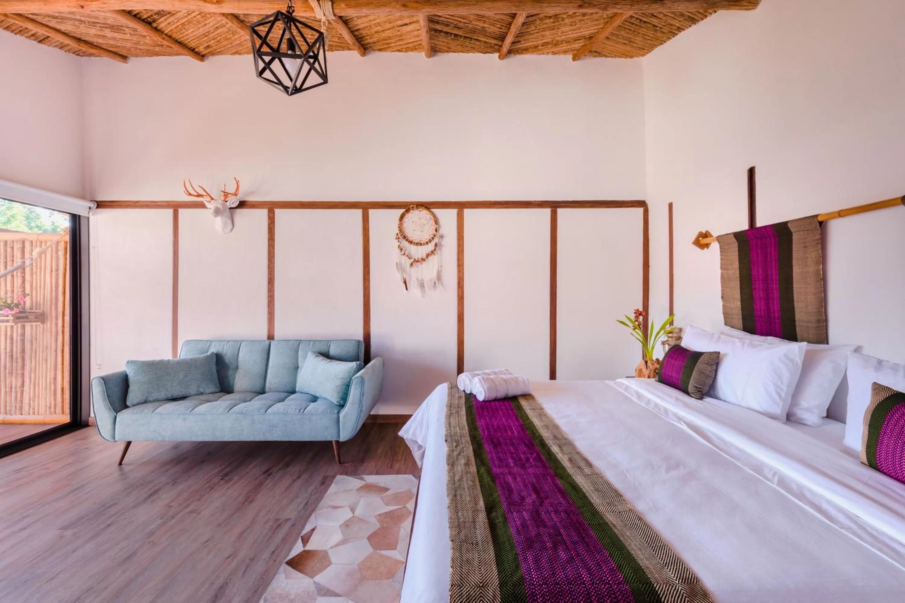 Bed in Hotel Kawa Mountain Retreat