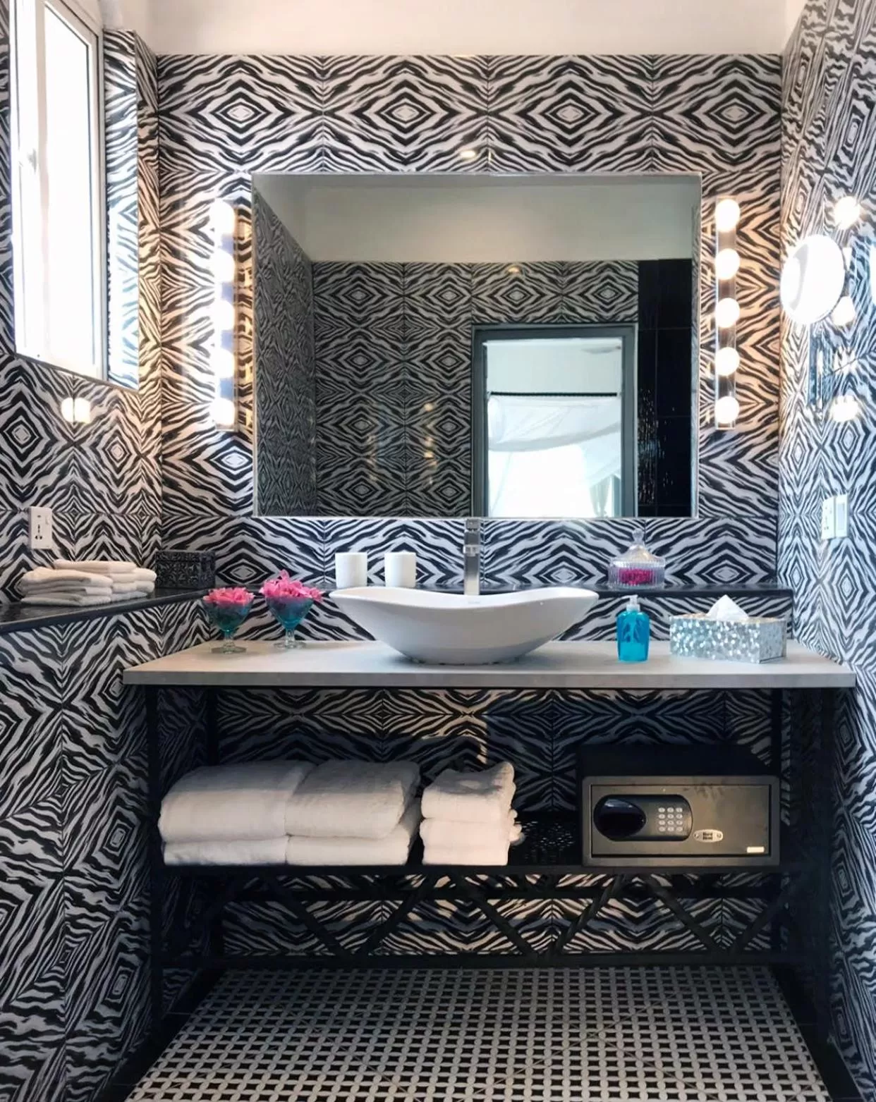 RoofTop Boutique Hotel Adults Only