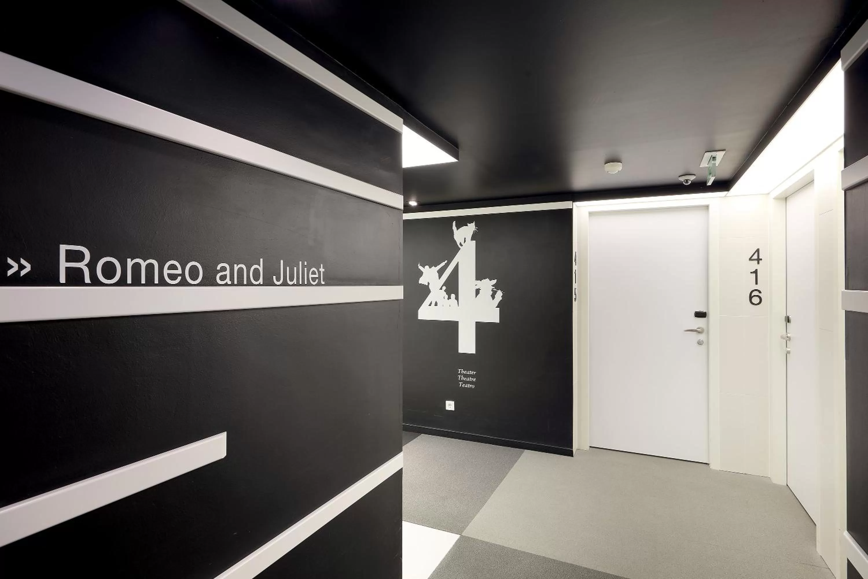 Area and facilities in Eurostars Book Hotel