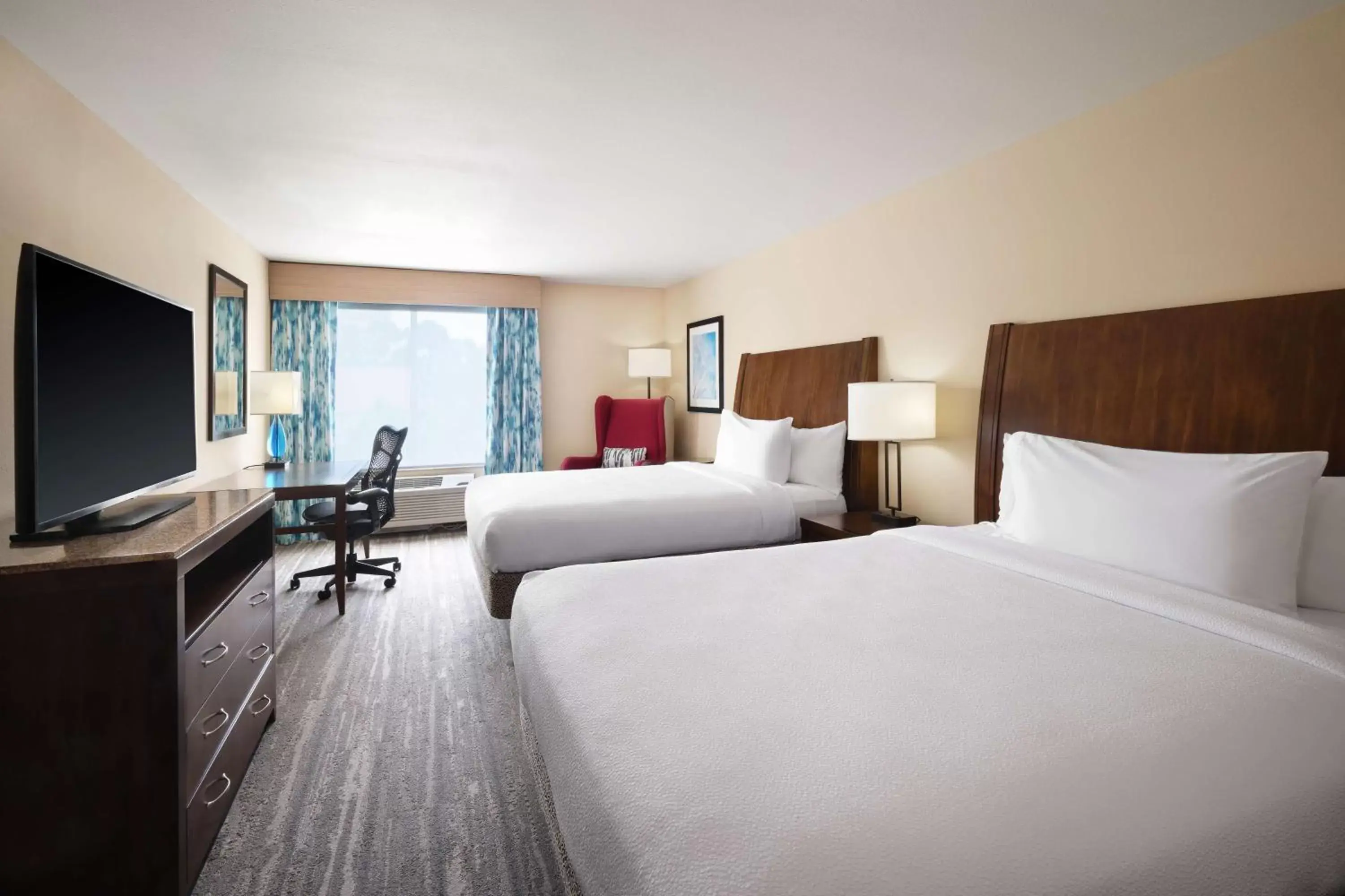 Premium Queen Room with Two Queen Beds in Hilton Garden Inn Houston/Bush Intercontinental Airport Premium Queen Room with Two Queen Beds in Hilton Garden Inn Houston/Bush Intercontinental Airport
