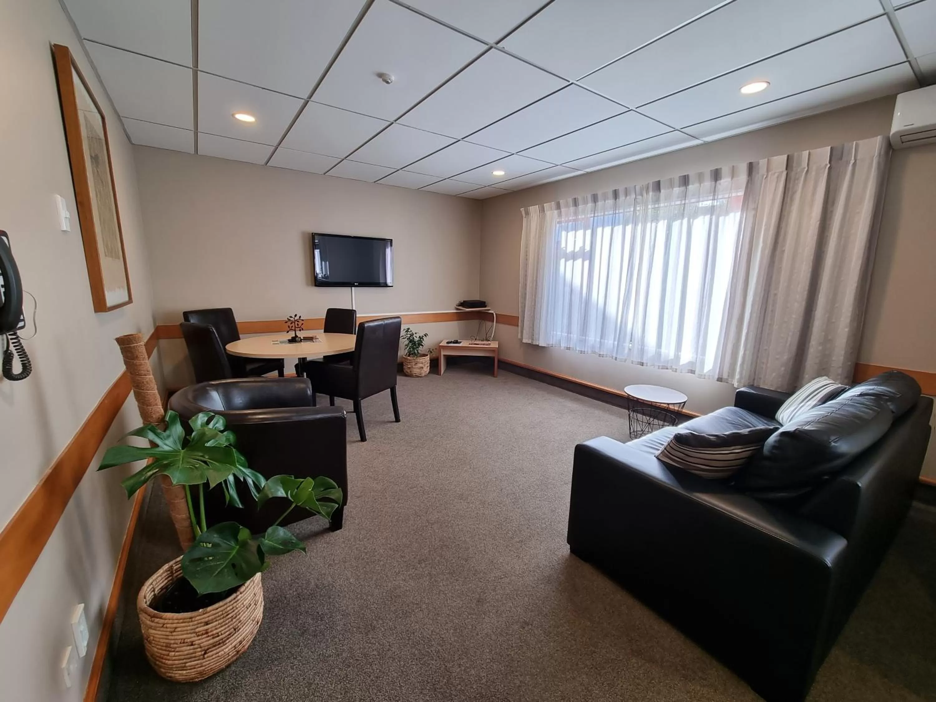 Living room in Amross Court