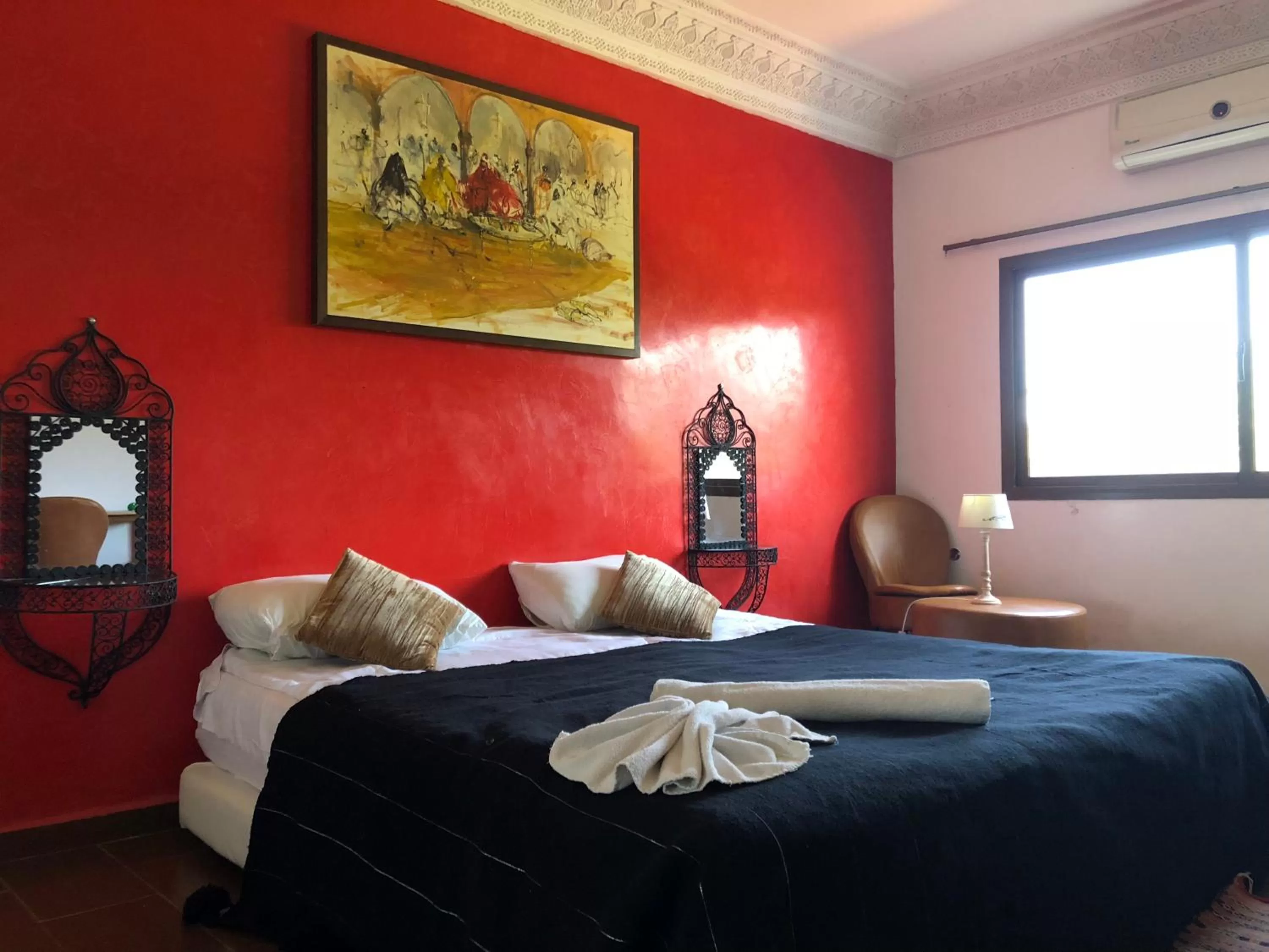 Photo of the whole room, Bed in Riad Hamdani