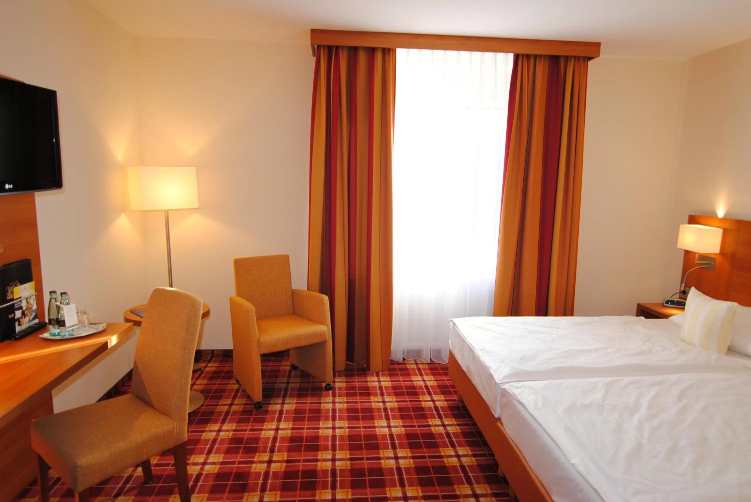 Photo of the whole room, Bed in Hotel Paulsen