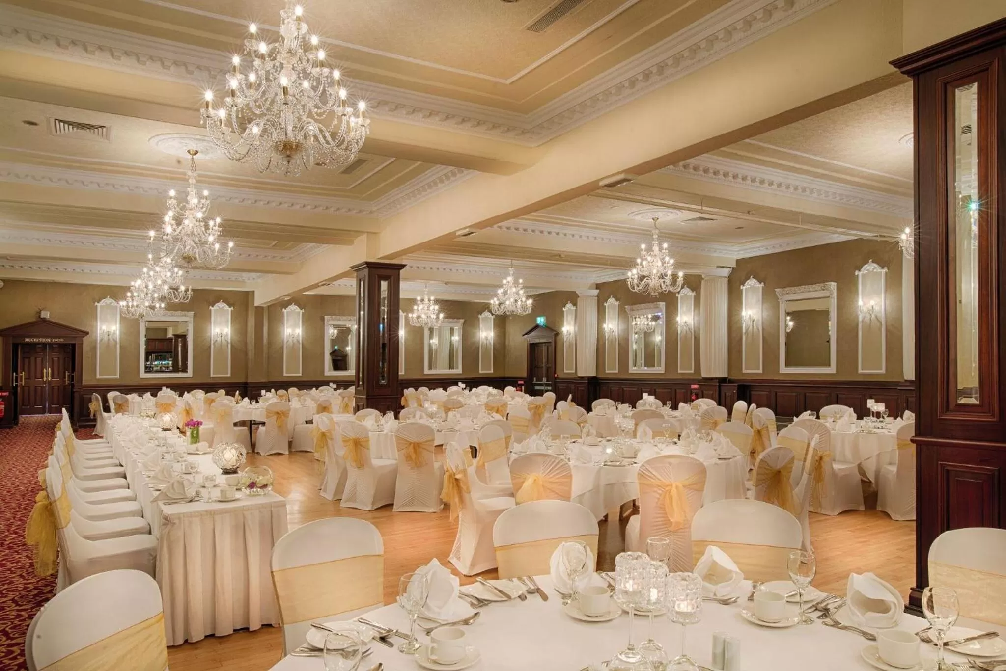 Banquet/Function facilities in Seven Oaks Hotel