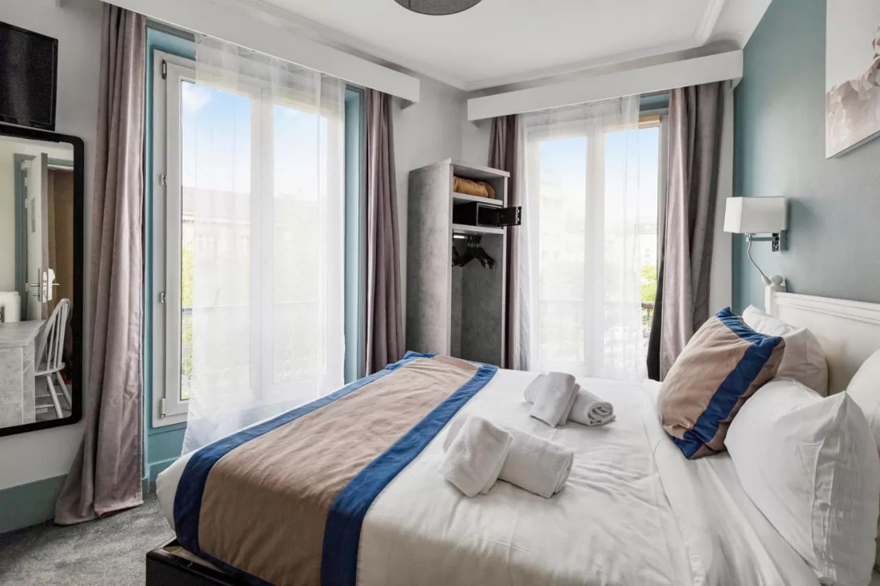 Bed in Grand Hôtel Des Gobelins