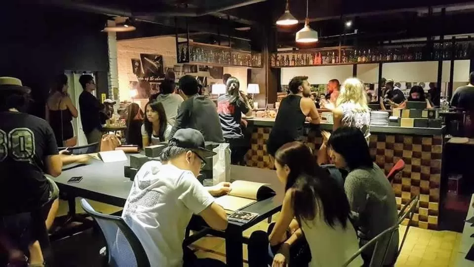 People in Kim Haus Loft