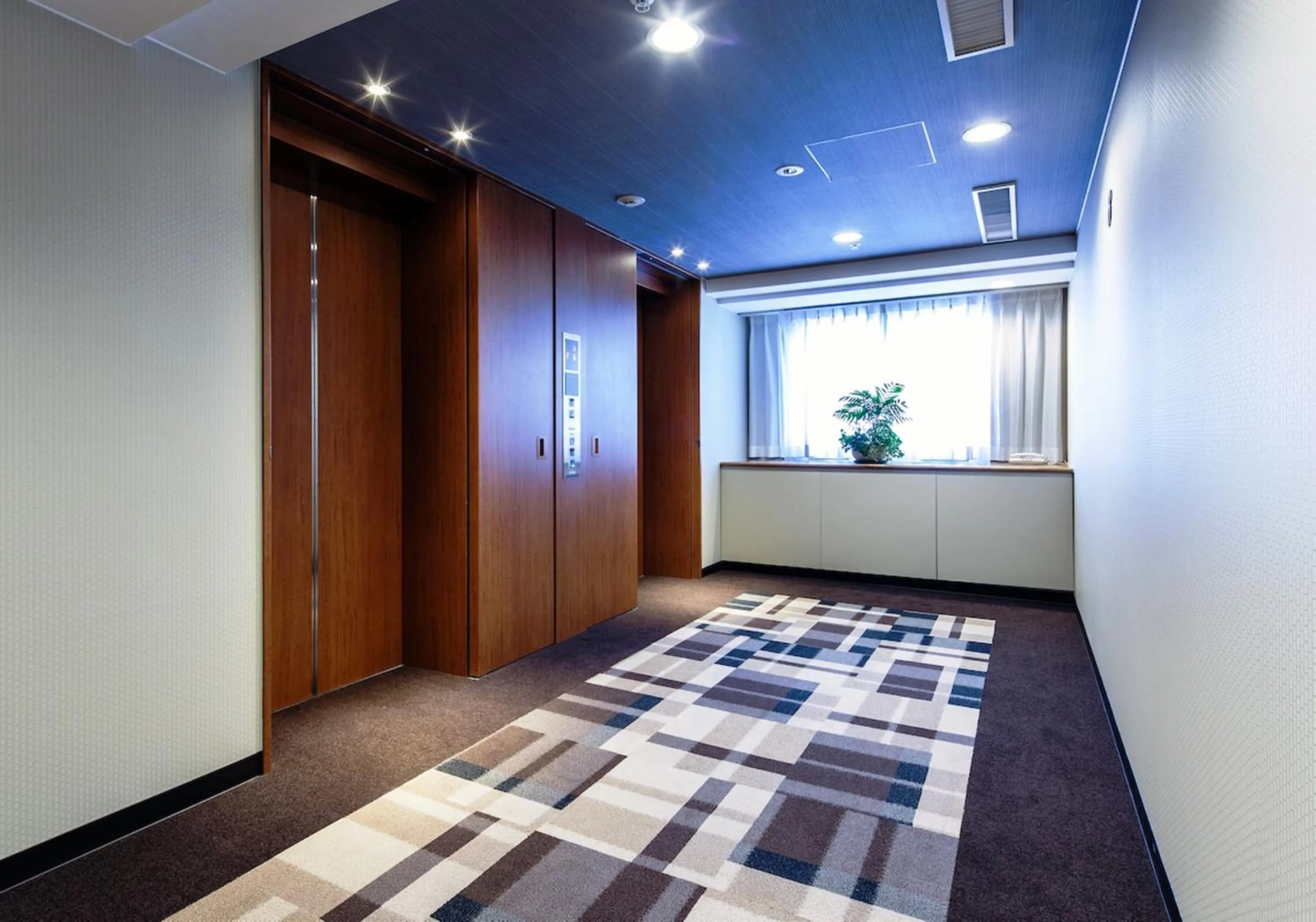 Lobby or reception in Daiwa Roynet Hotel Kobe Sannomiya