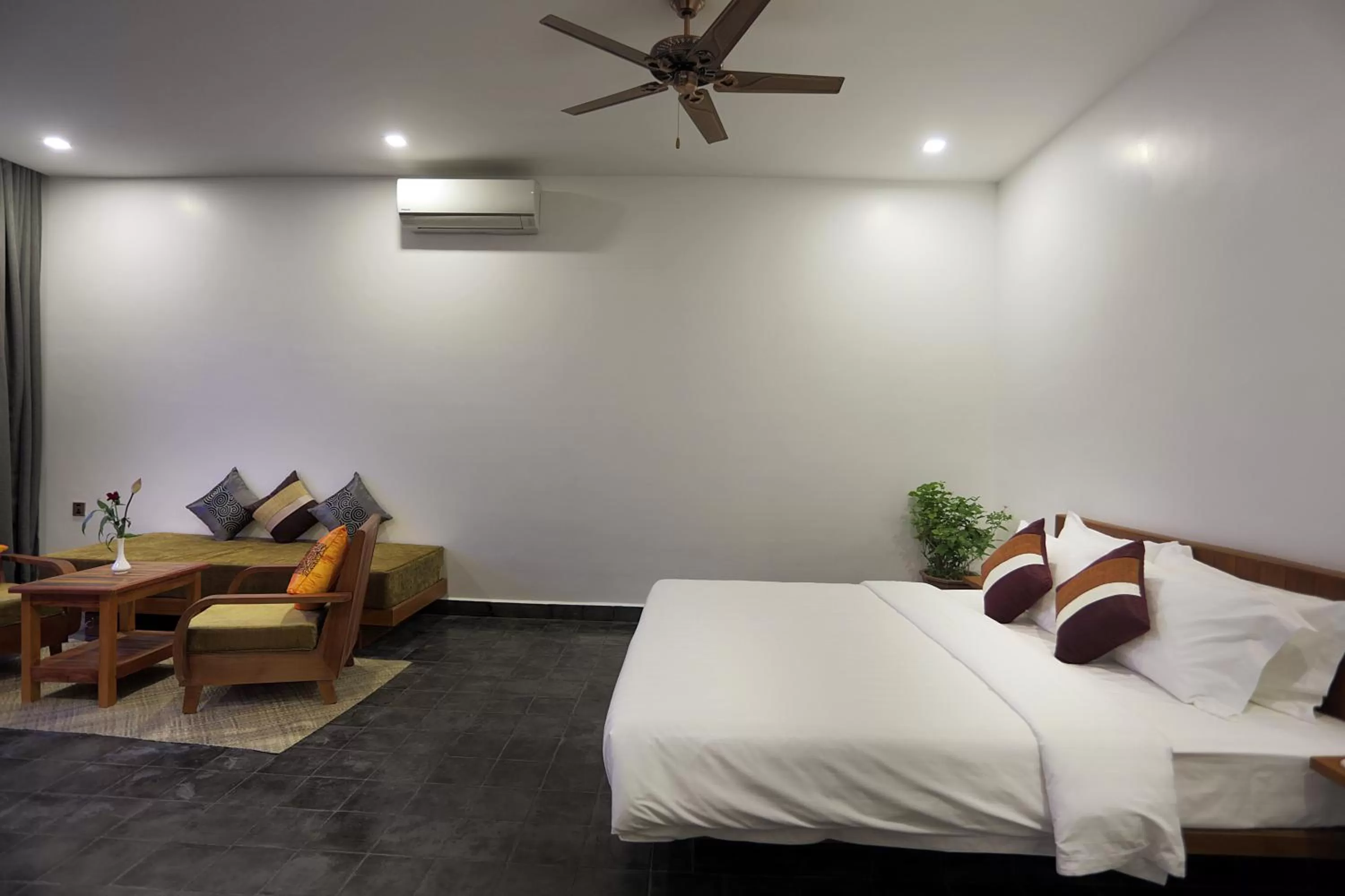 Bedroom, Bed in Sam So Boutique Villa