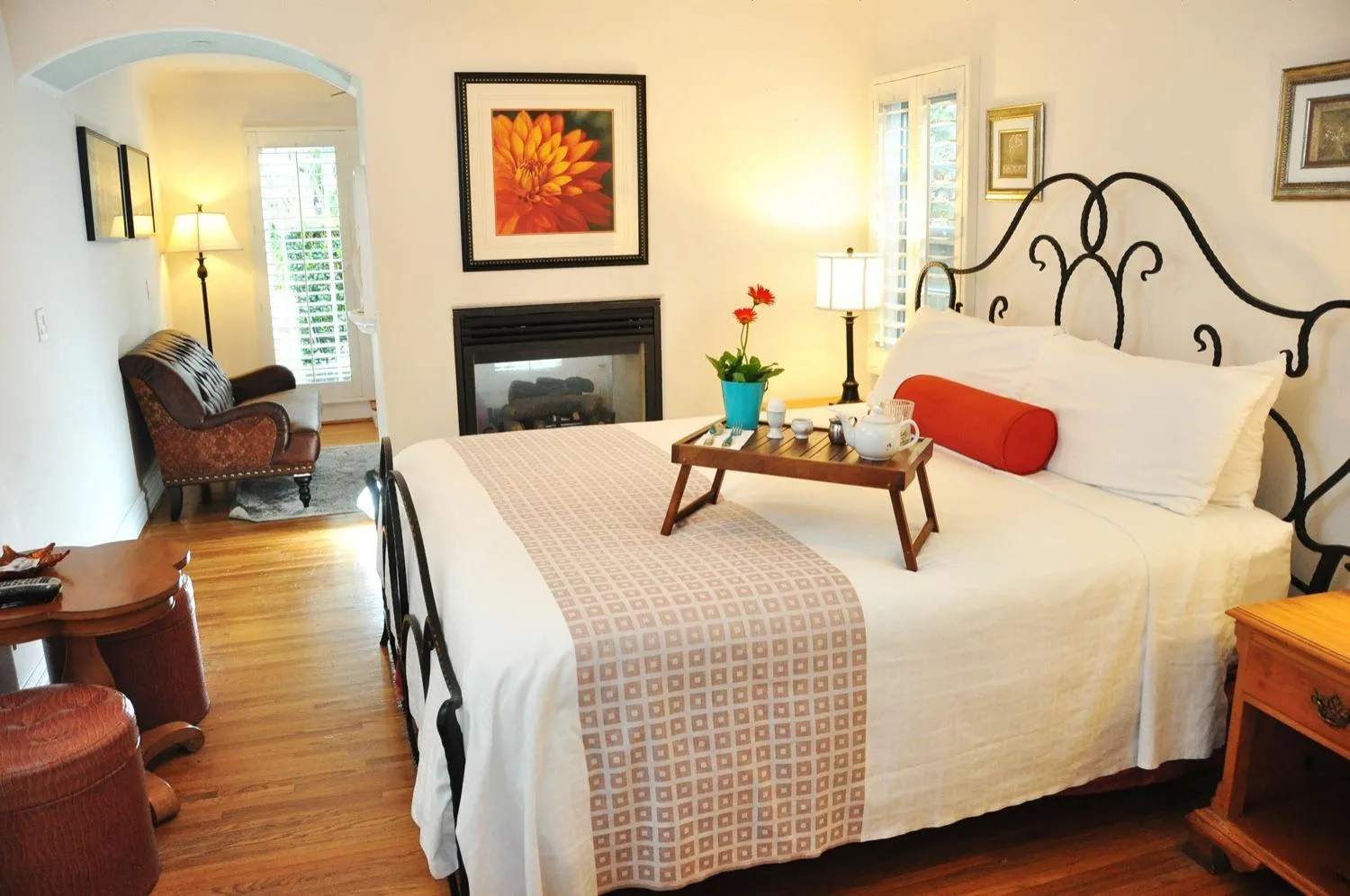 Bed in The Eagle Inn