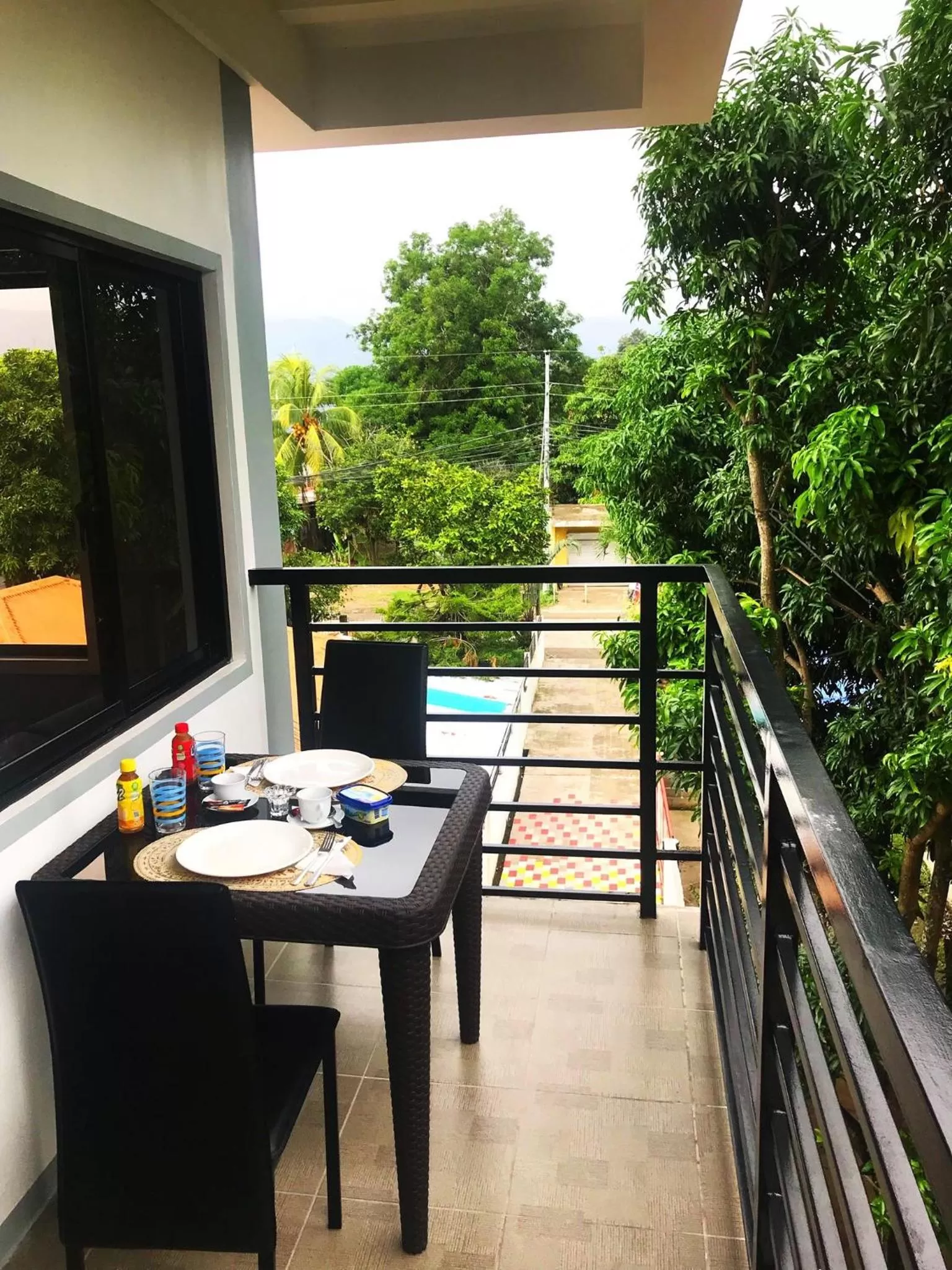 Breakfast in Kingswick Residences & Lodge