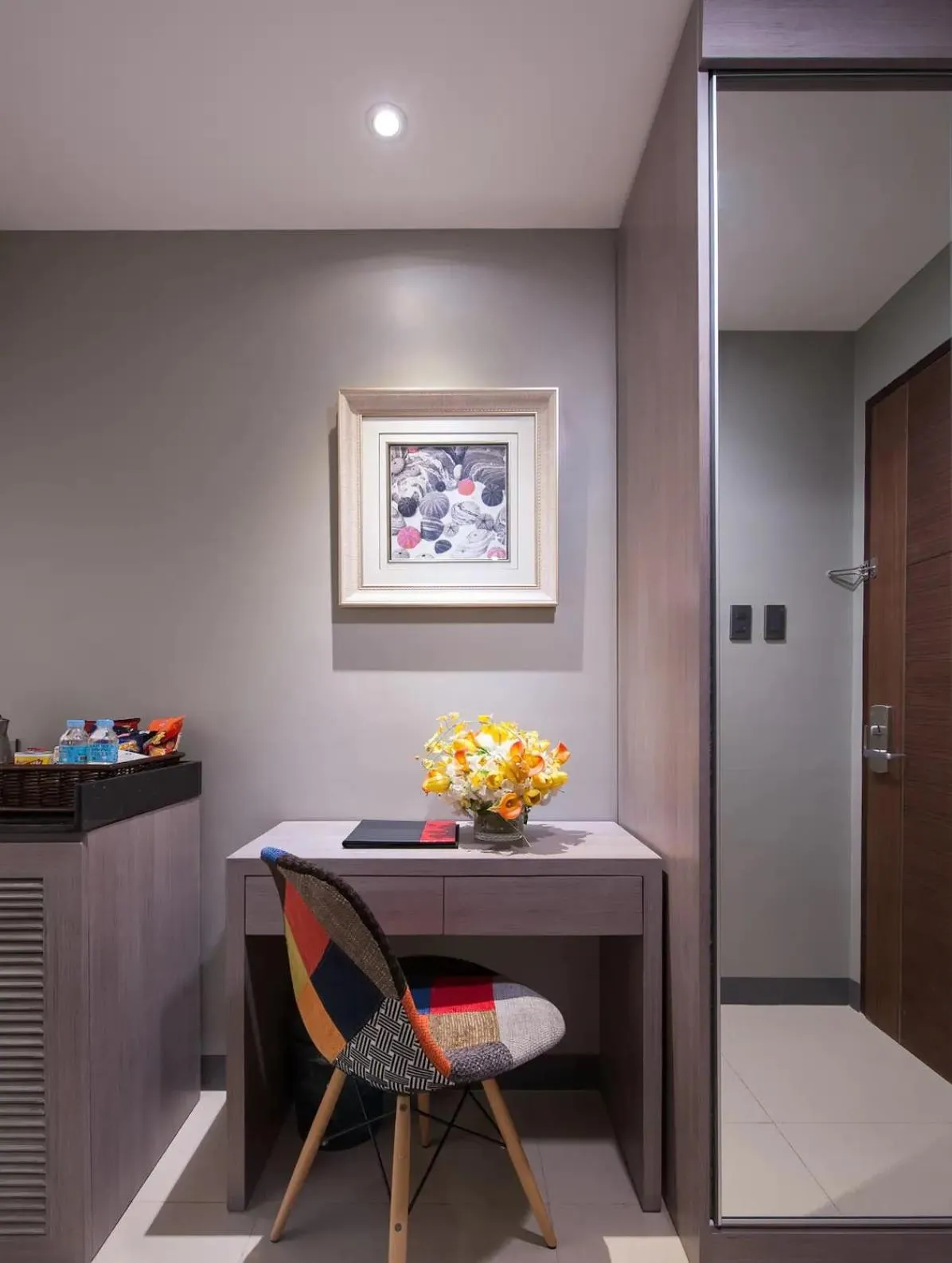 Seating area in Solace Hotel