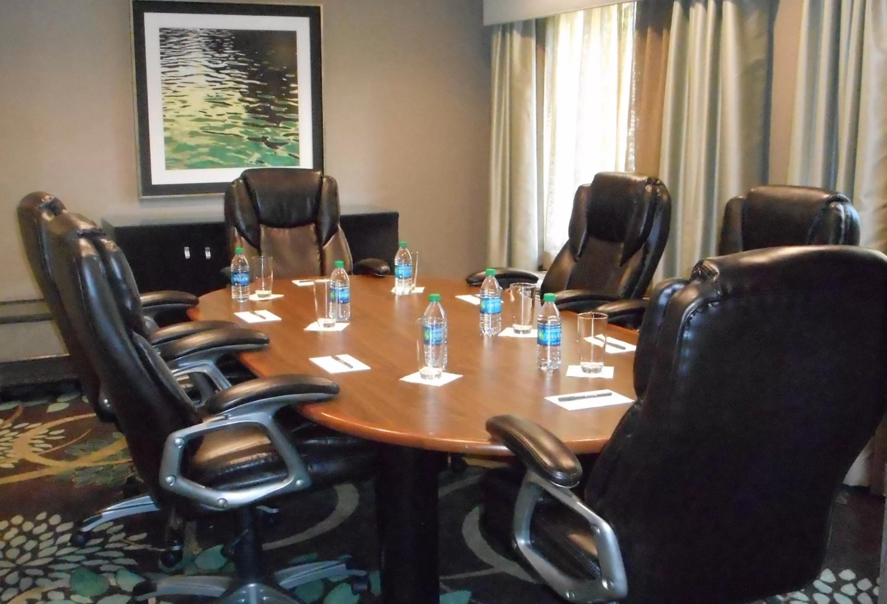 Meeting/conference room in Staybridge Suites - Cincinnati North by IHG