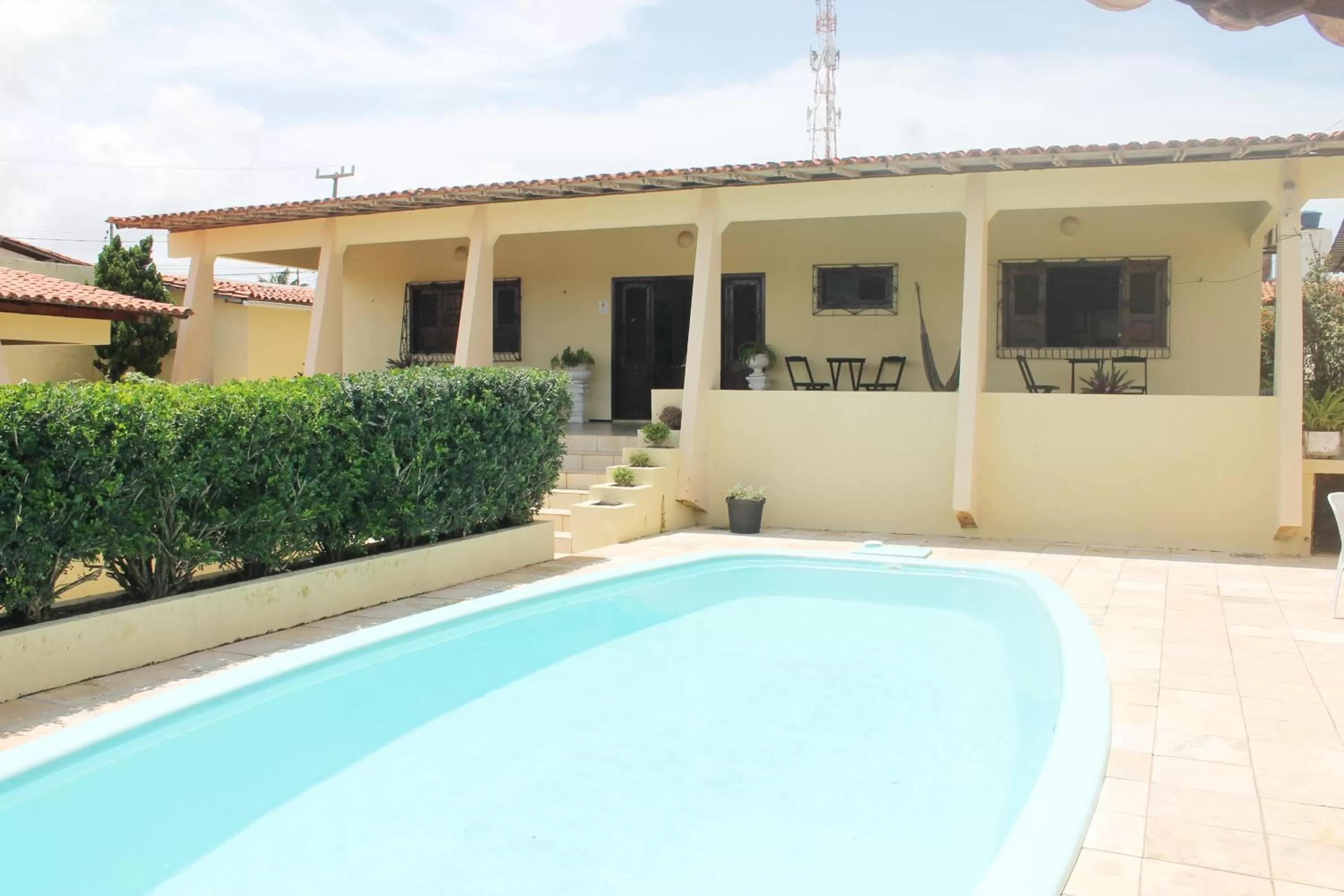 Swimming pool in Hotel Pousada Calhau