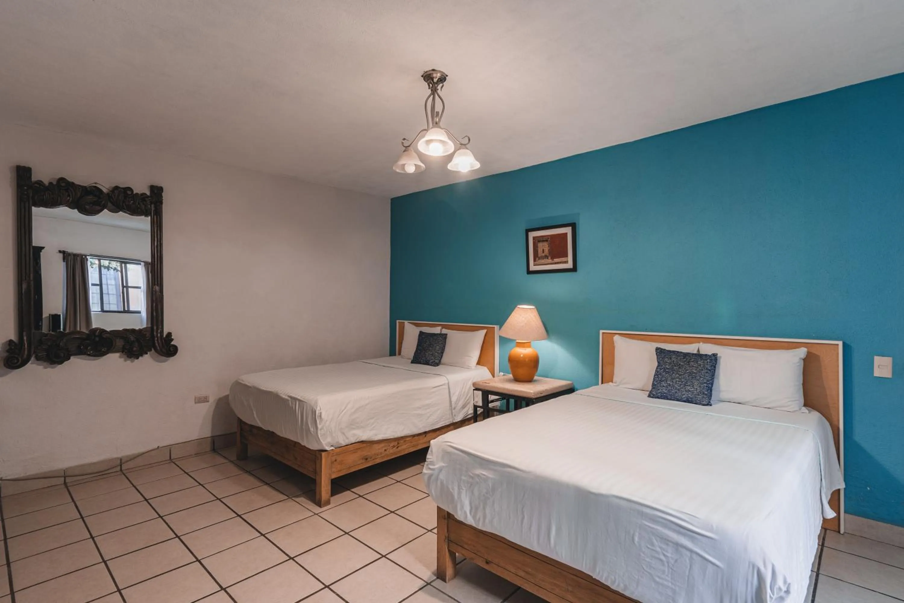 Photo of the whole room in Hotel Casa Santamaría