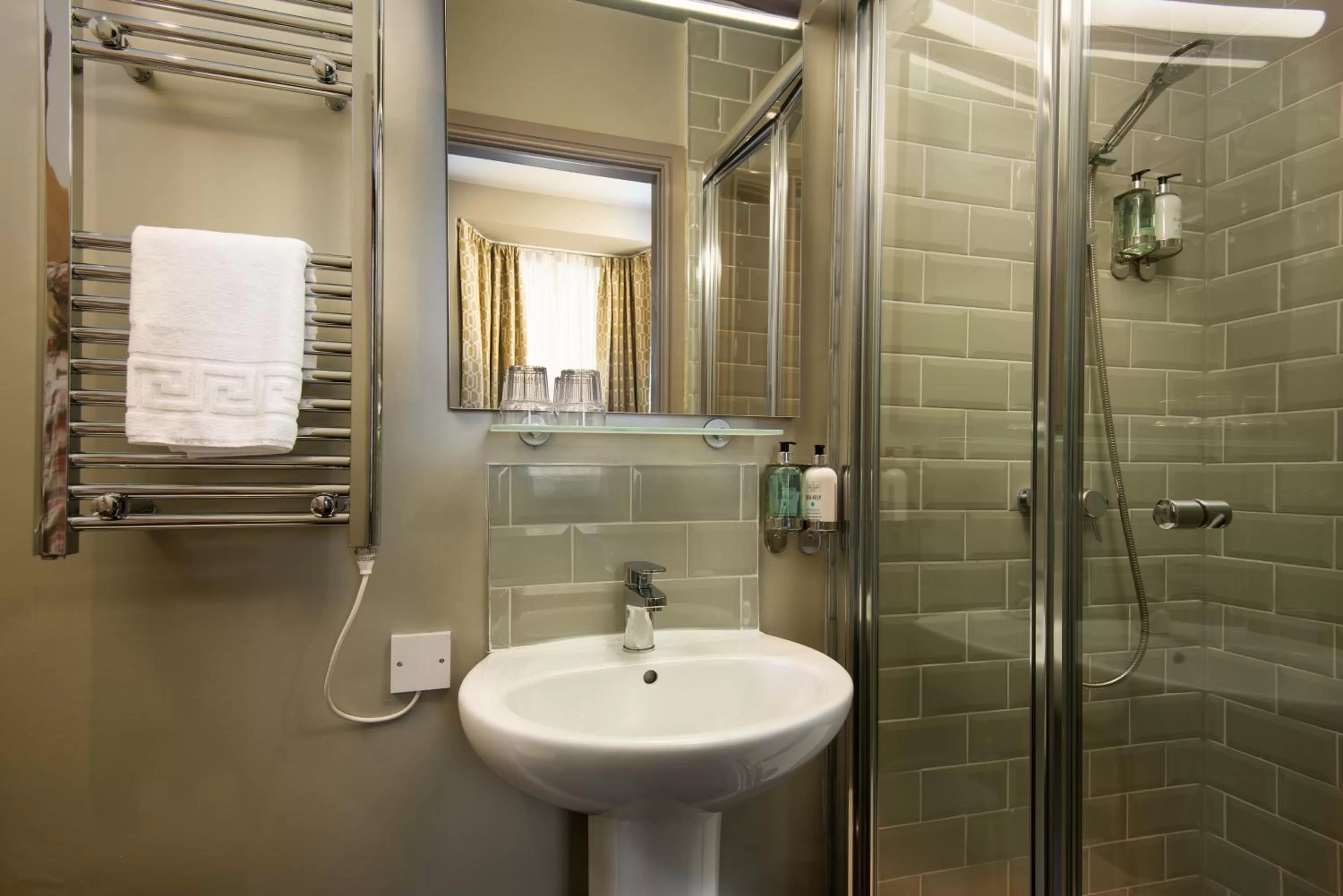 Shower in The Angel Inn - The Inn Collection Group