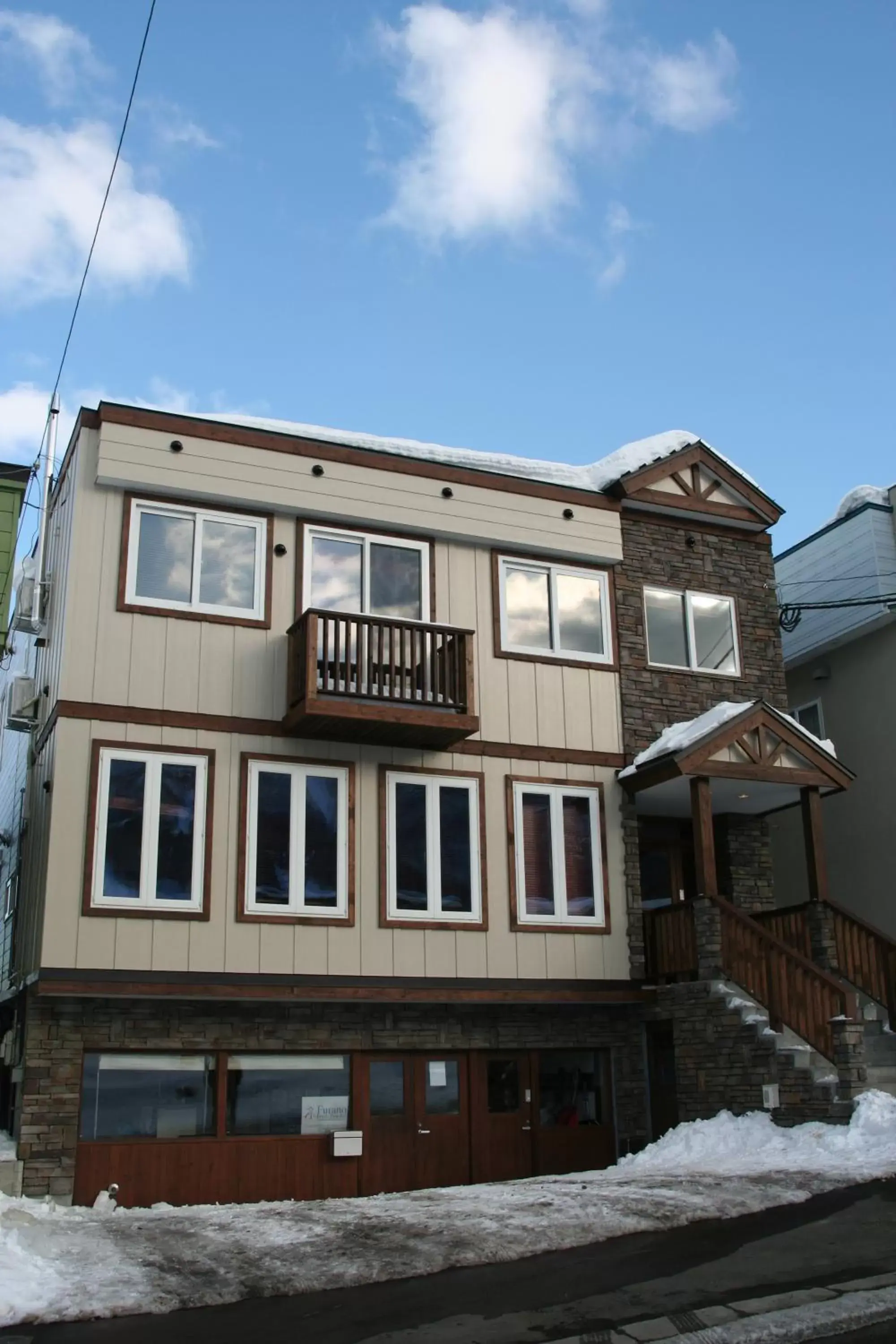 1 BR Apartment - Downstairs - Non-Smoking in Fresh Powder Accommodation 1 BR Apartment - Downstairs - Non-Smoking in Fresh Powder Accommodation