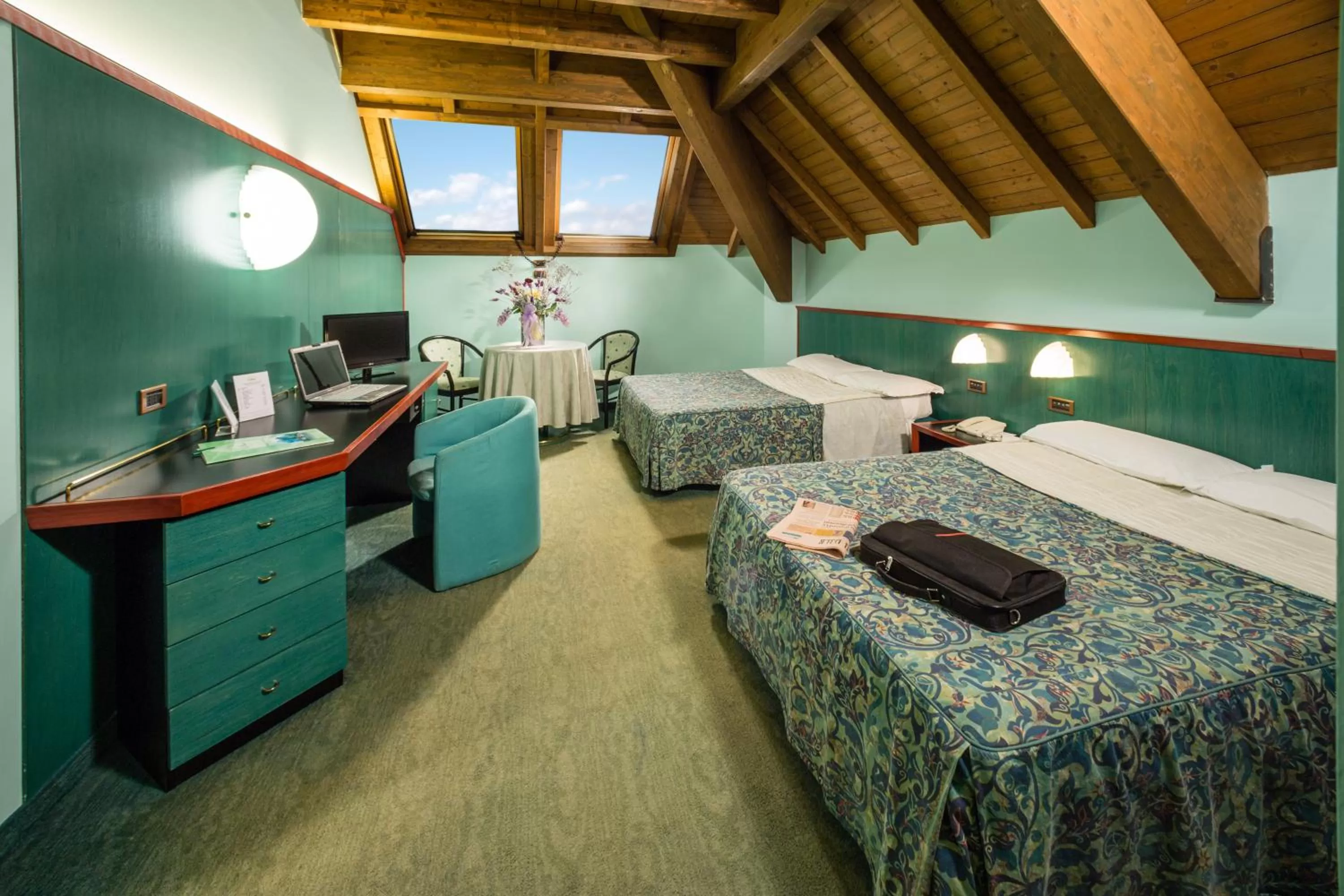 Bedroom, Bed in Hotel & Loisir Le Ruote