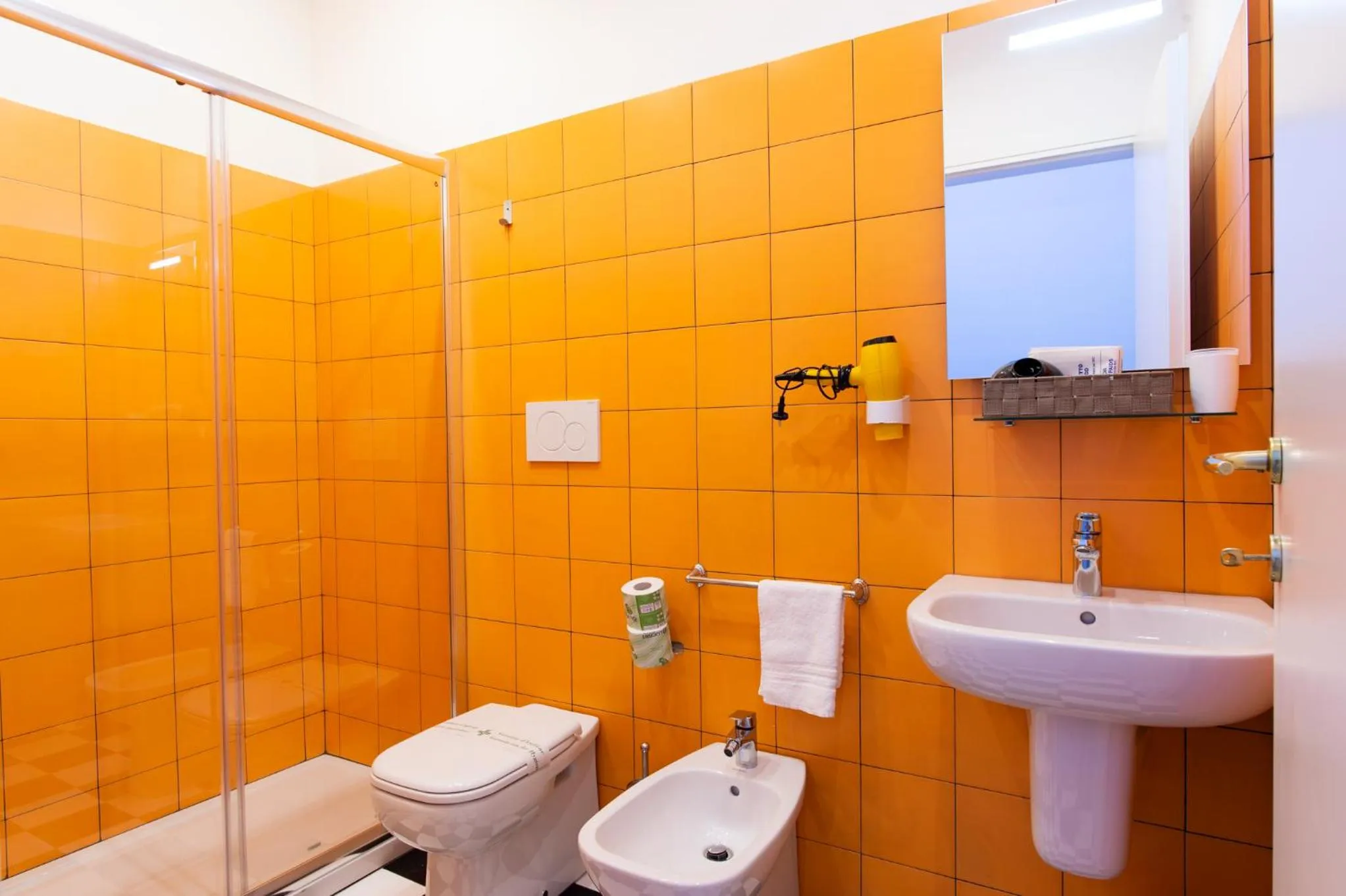 Shower in Aparthotel Porta Nuova