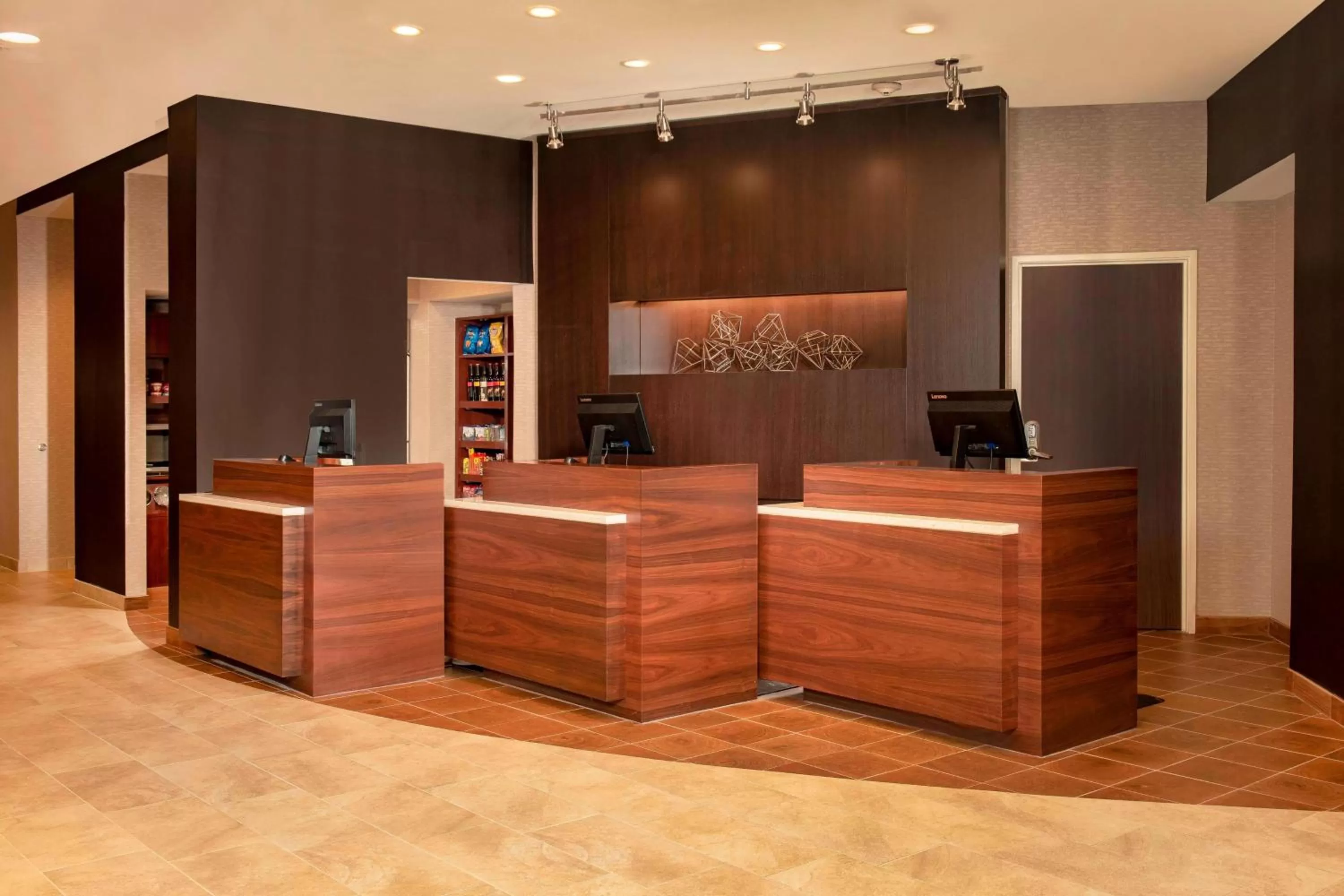 Lobby or reception in Courtyard by Marriott Gaithersburg Washingtonian Center