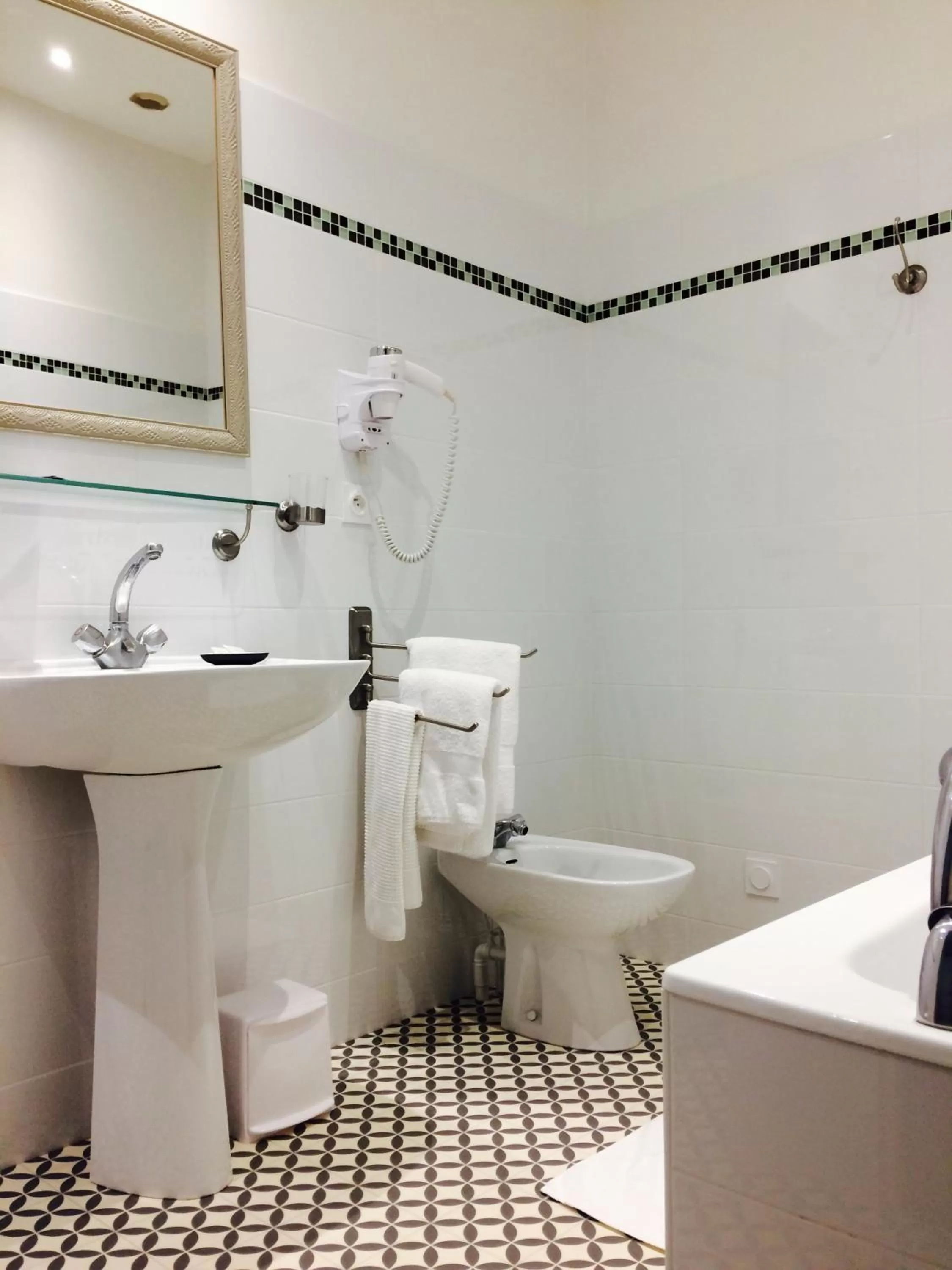 Bathroom in Hôtel Diderot
