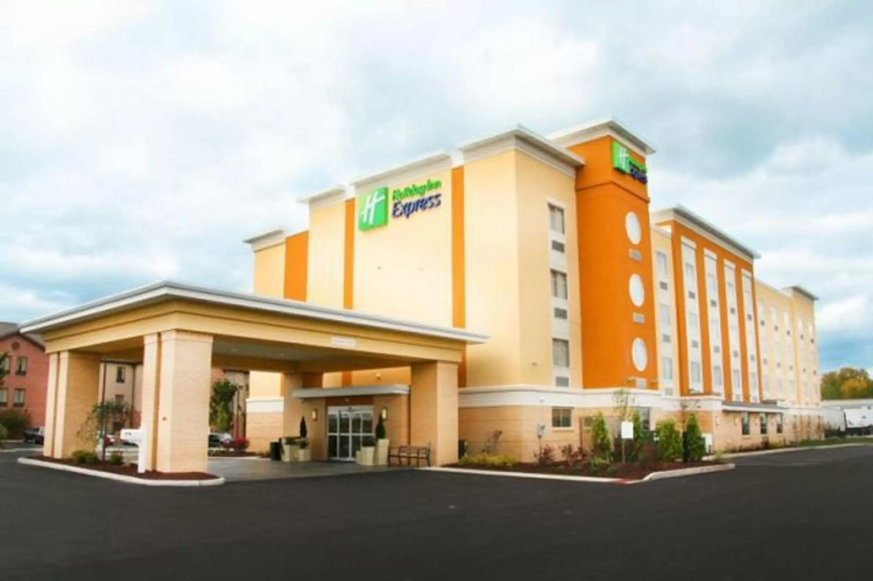 Holiday Inn Express Toledo North by IHG Holiday Inn Express Toledo North by IHG