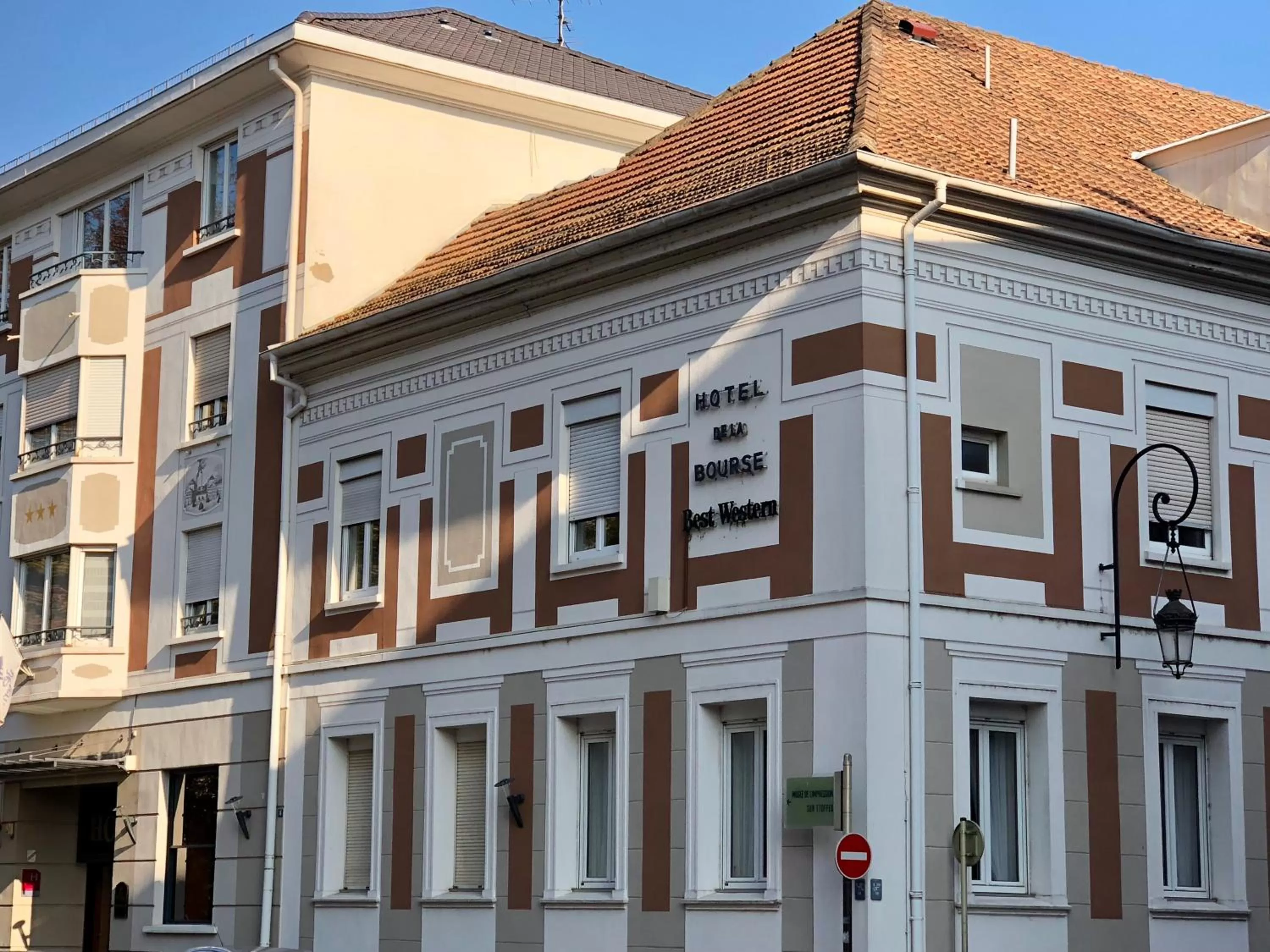 Facade/entrance in Best Western Hôtel De La Bourse
