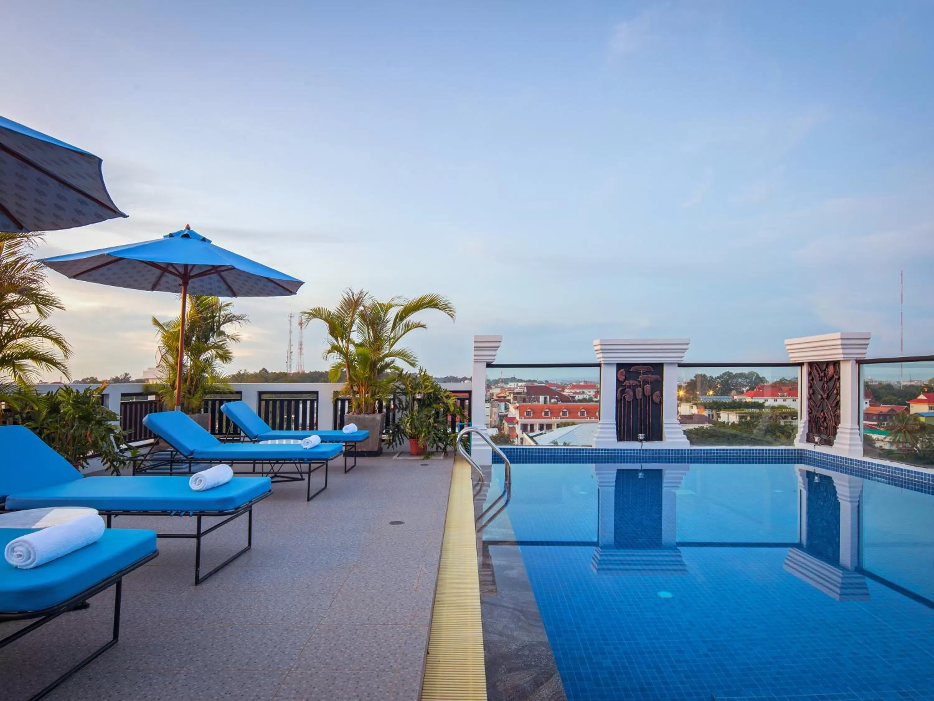 Swimming Pool in Homewood Hotel