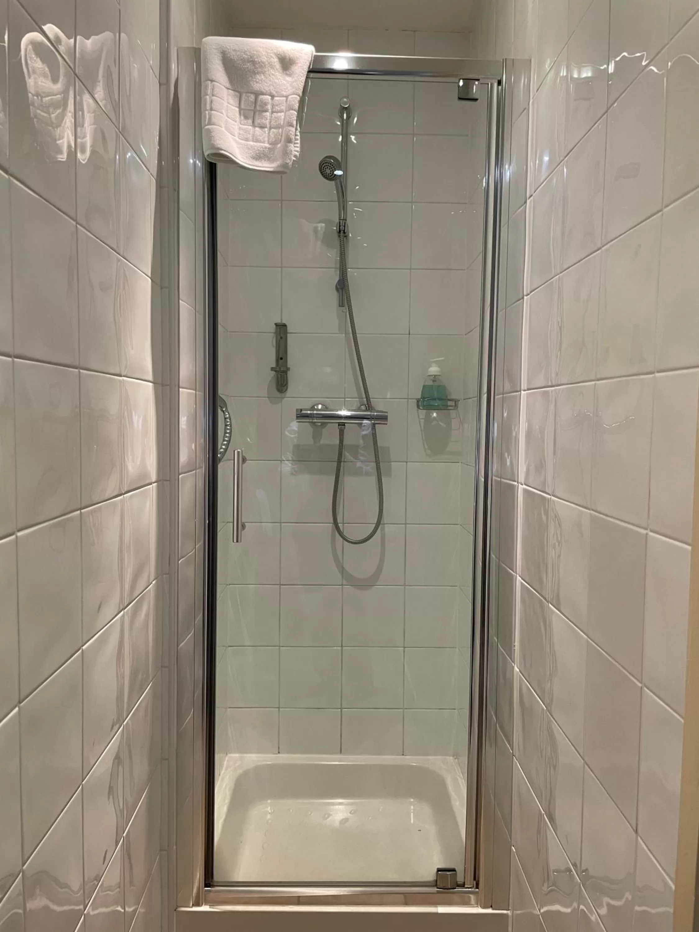 Bathroom in Best Western Homestead Court Hotel