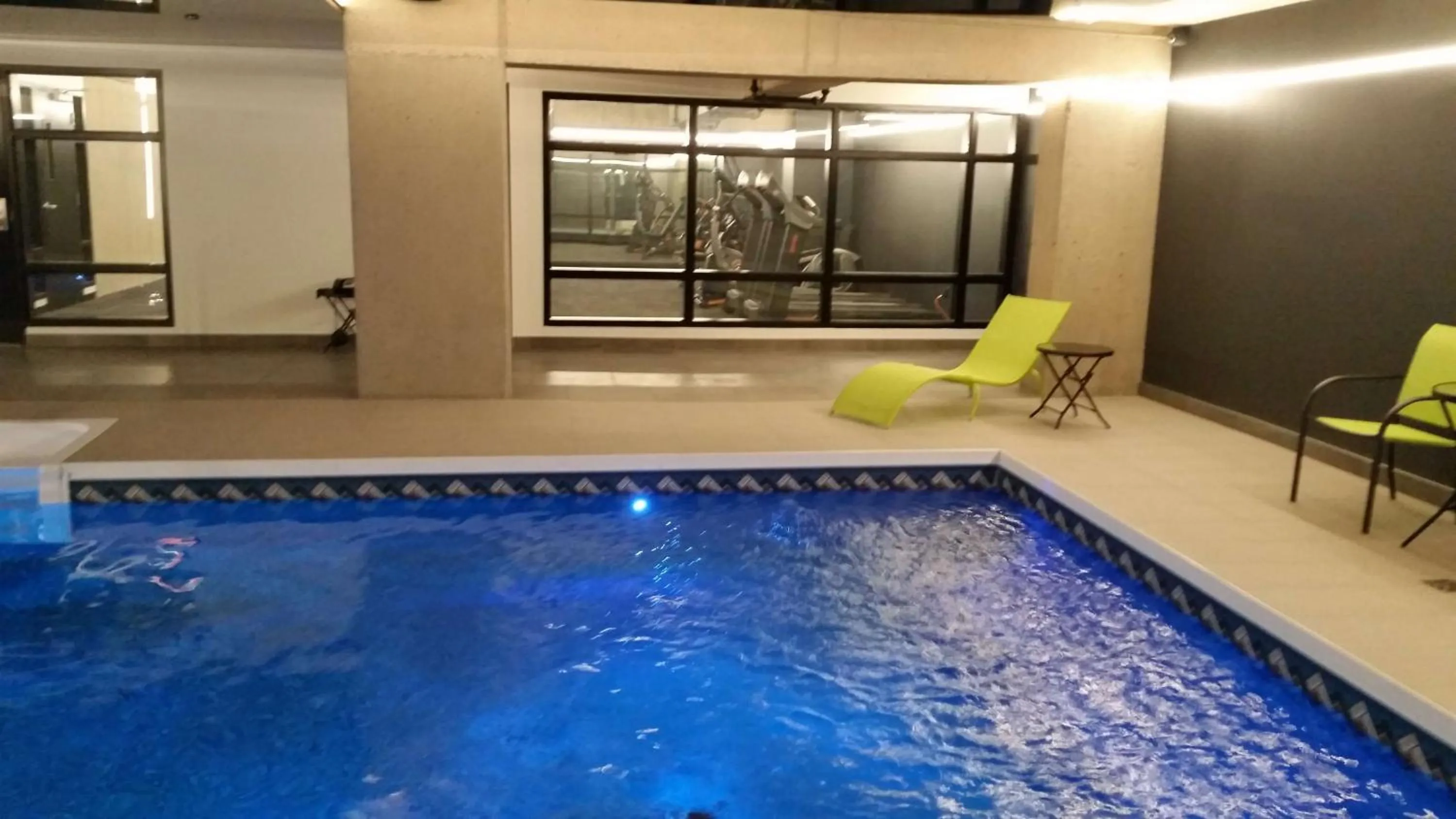 Swimming pool in Grand Times Hotel Drummondville