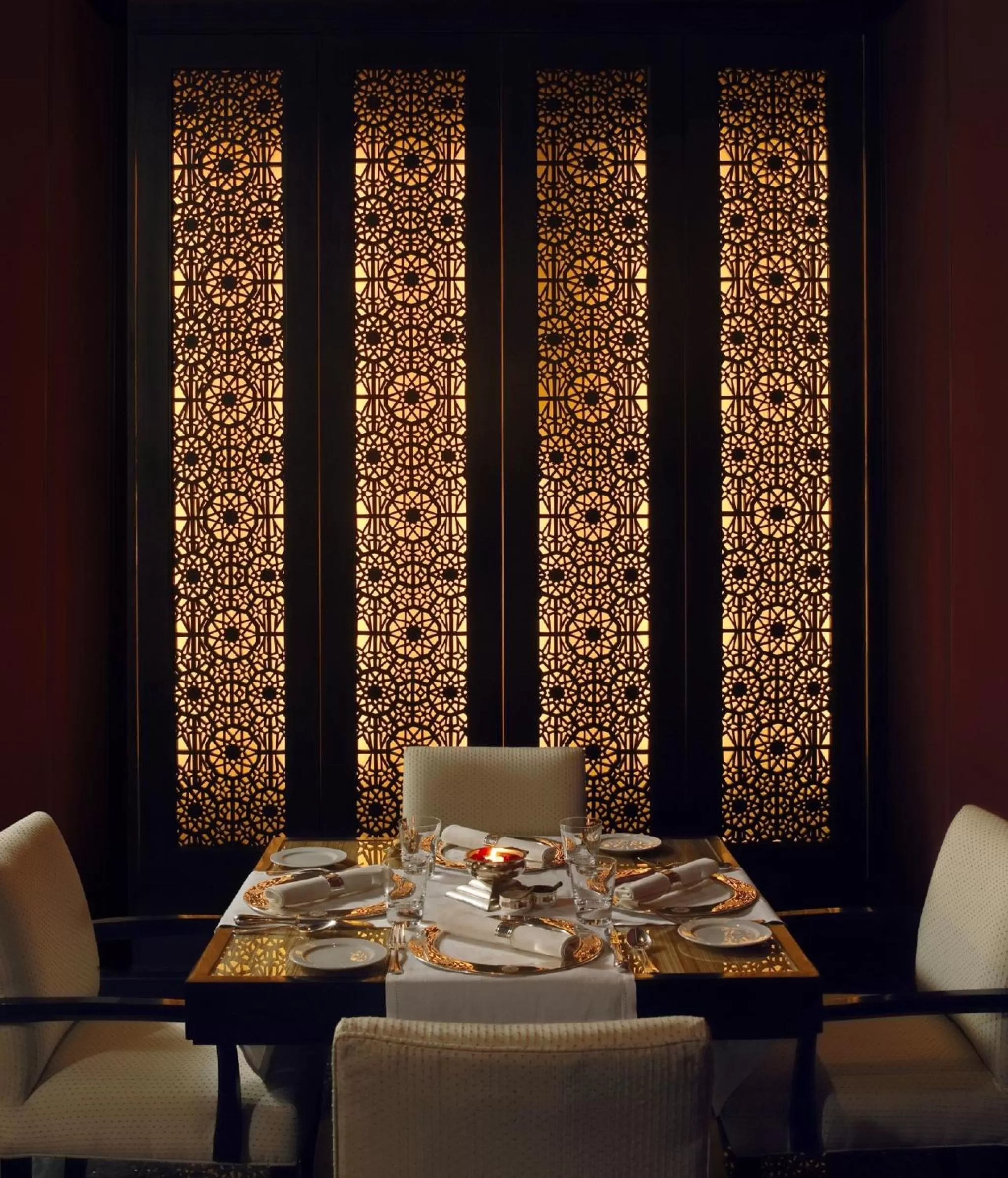 Restaurant/places to eat in The Leela Mumbai