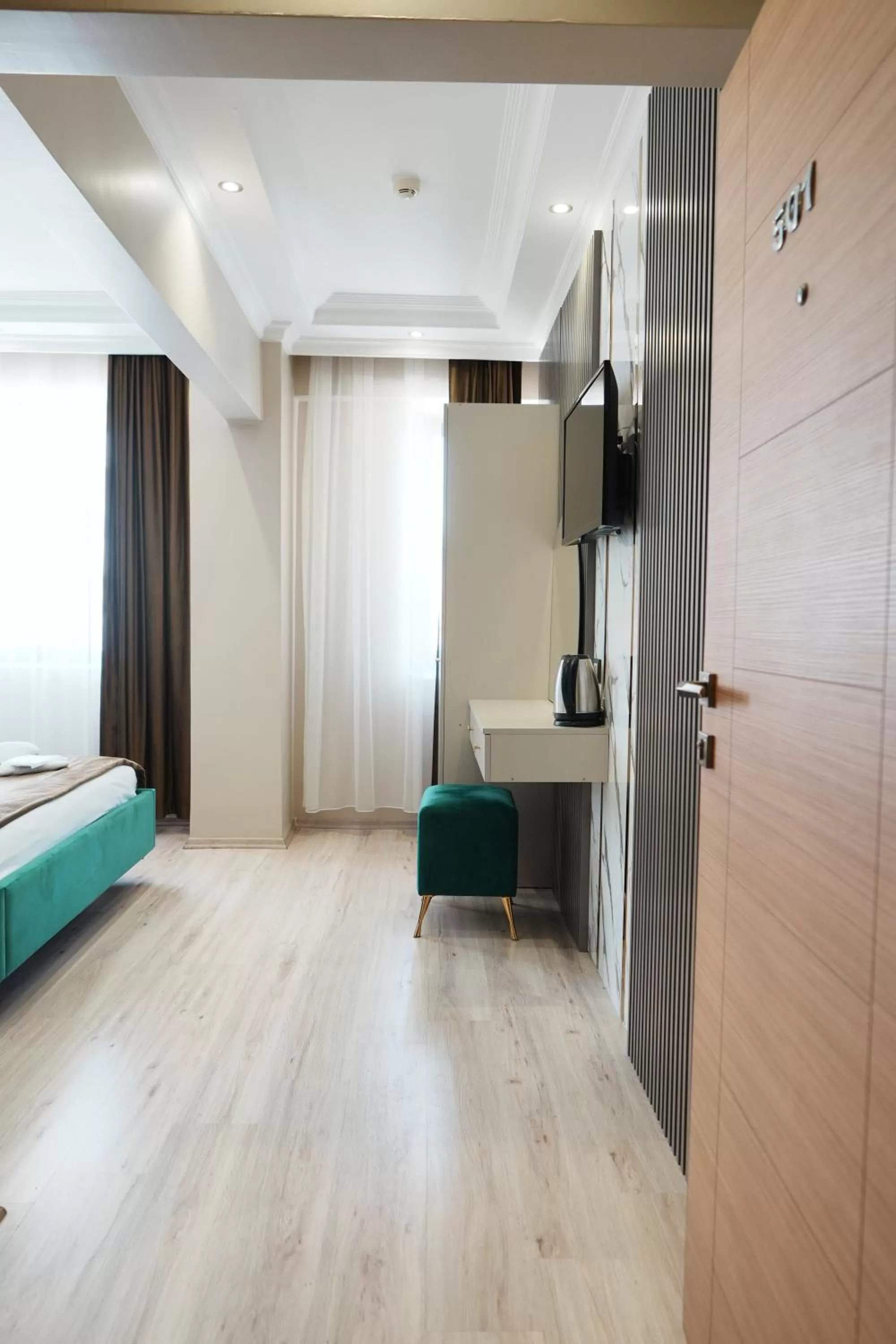 Massage, Bed in Reyyan Hotel