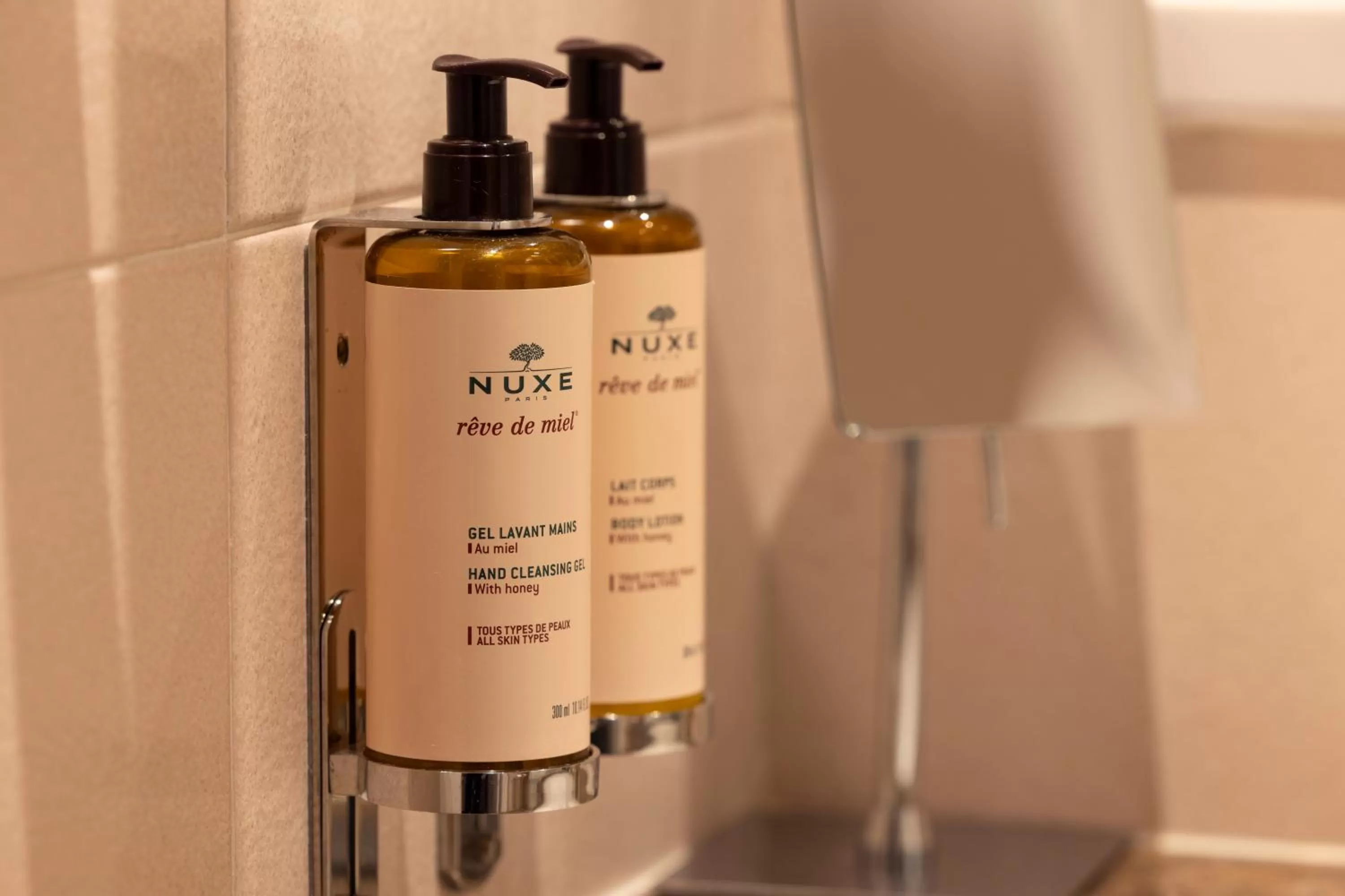 Bathroom in Hôtel Le Saint Gregoire