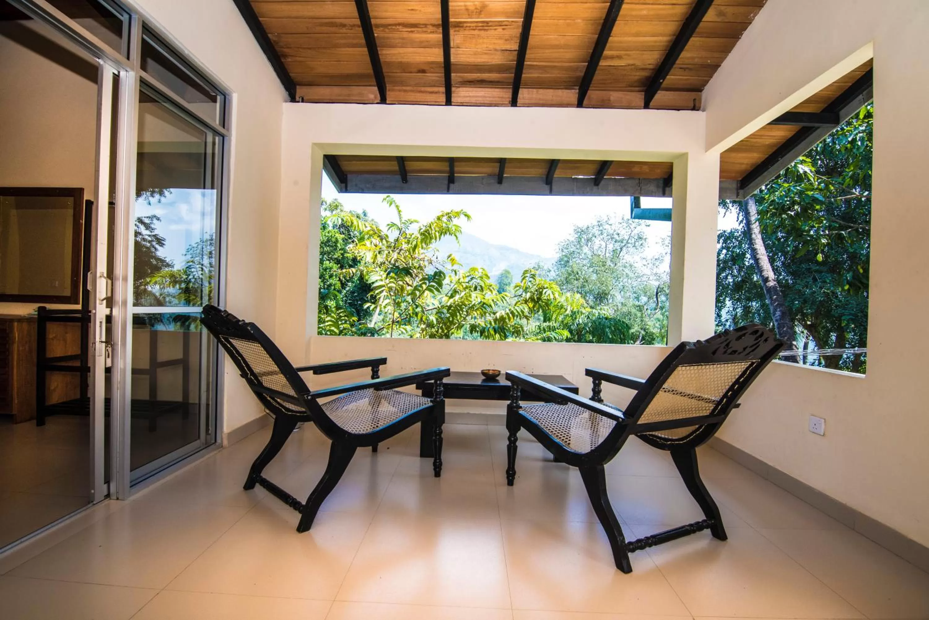 Balcony/Terrace in Ella Planters Bungalow