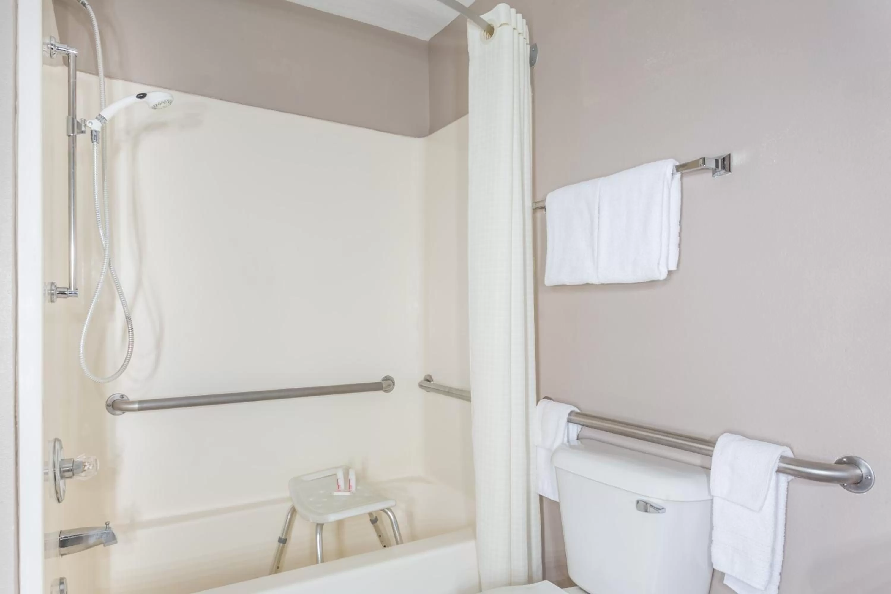 King Room - Non-Smoking in Super 8 by Wyndham Rock Springs