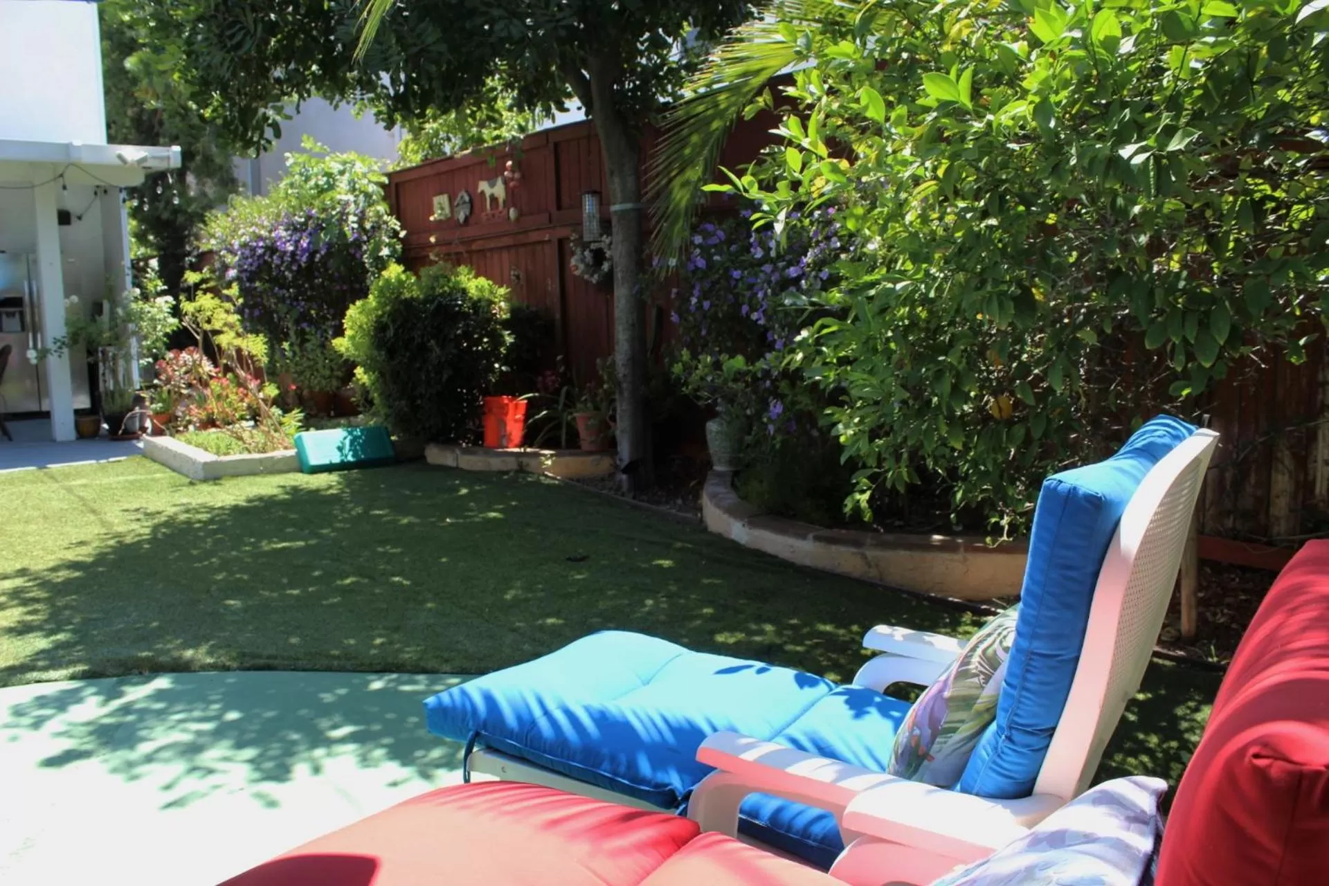 Patio in Sweet Dreams B&B LA