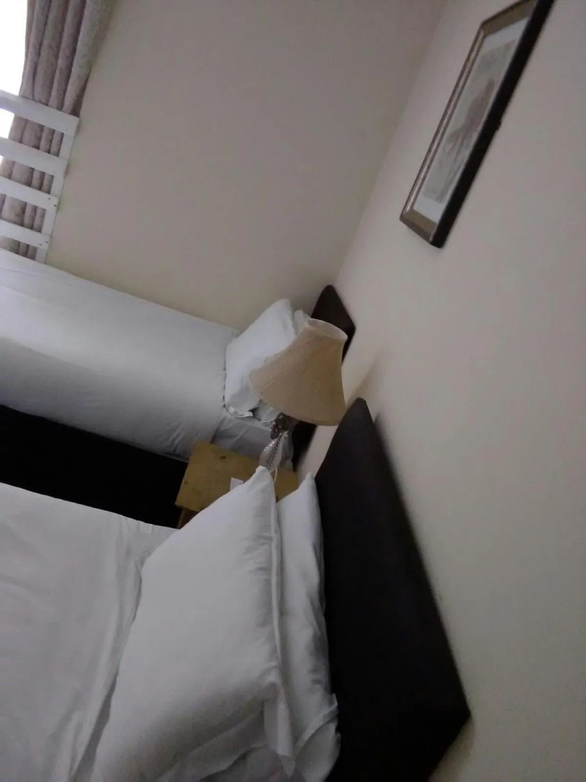 Bedroom, Bed in The Waverley Guest House