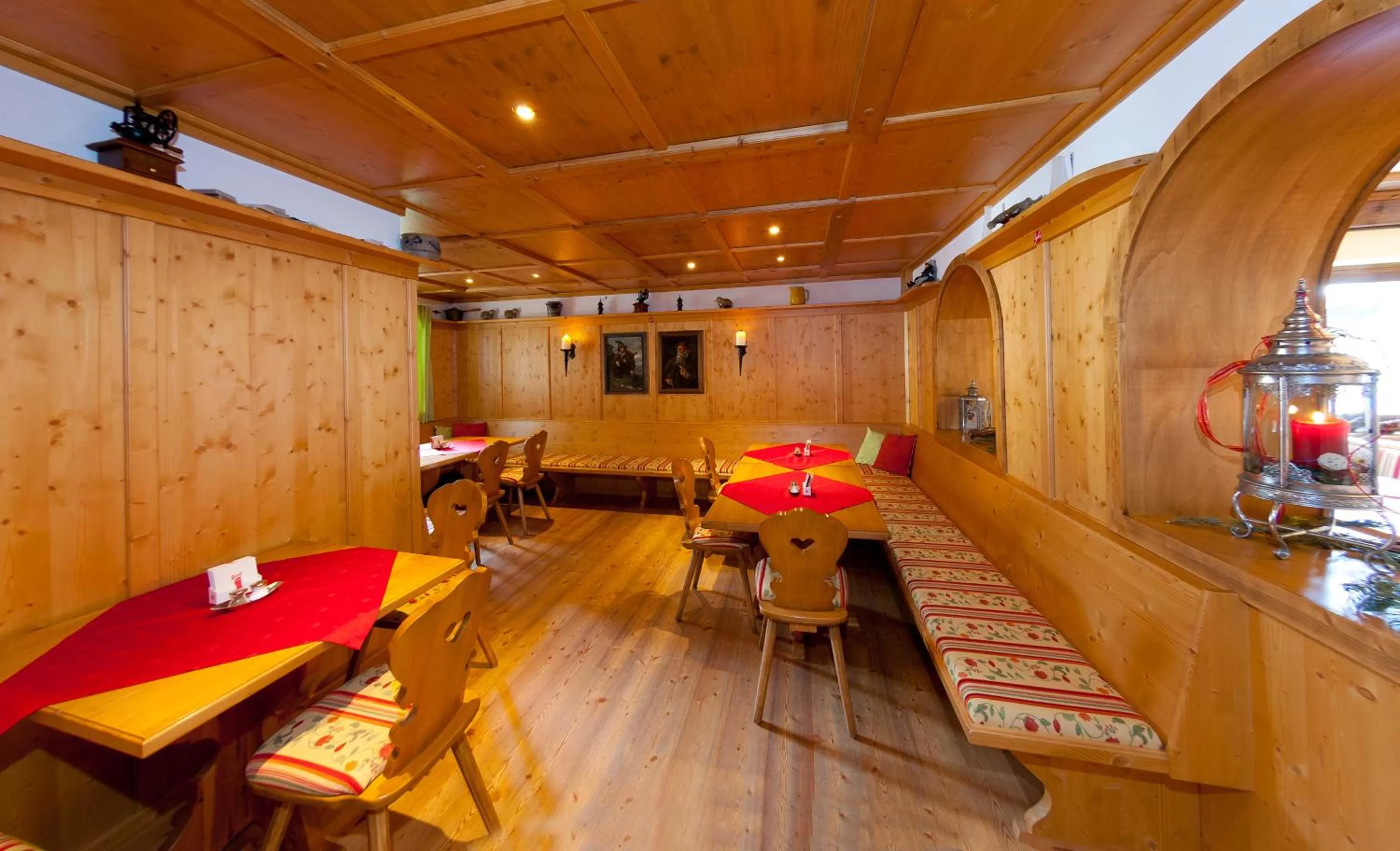 Restaurant/places to eat in Hotel Quehenberger