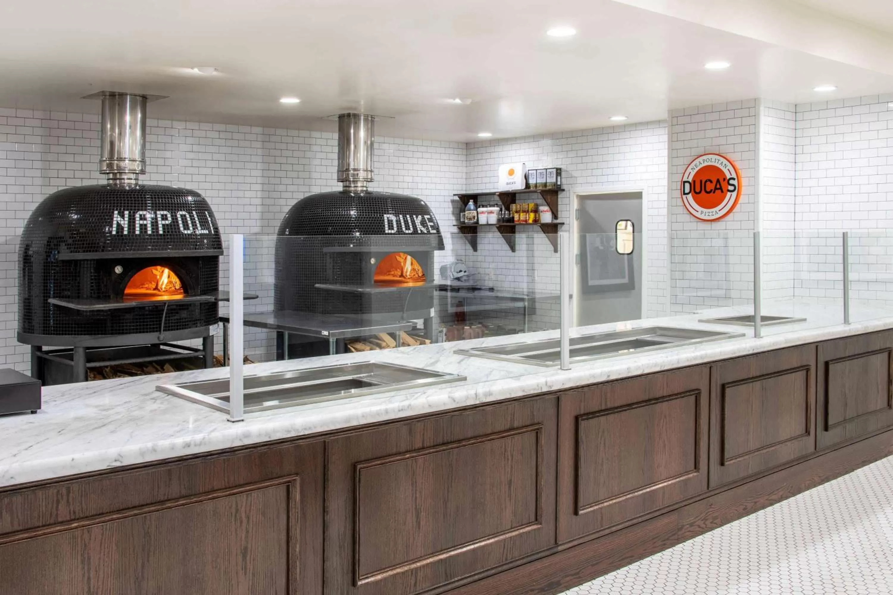 Restaurant/places to eat in The Antlers, a Wyndham Hotel