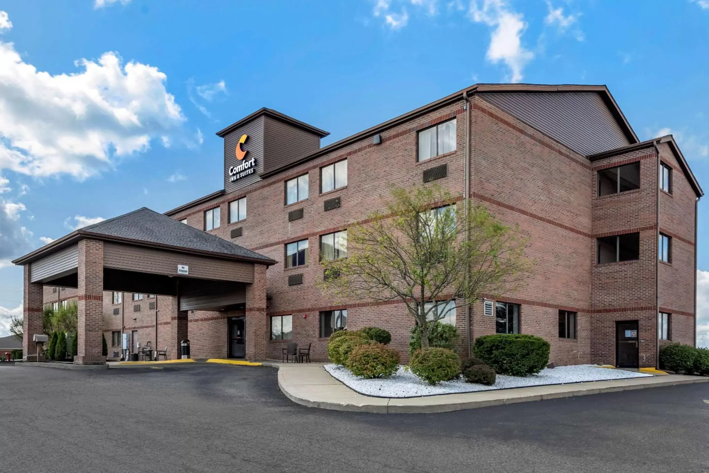 Comfort Inn & Suites Streetsboro - Kent Comfort Inn & Suites Streetsboro - Kent